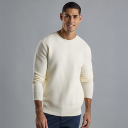 HOODIES & SWEATSHIRTS