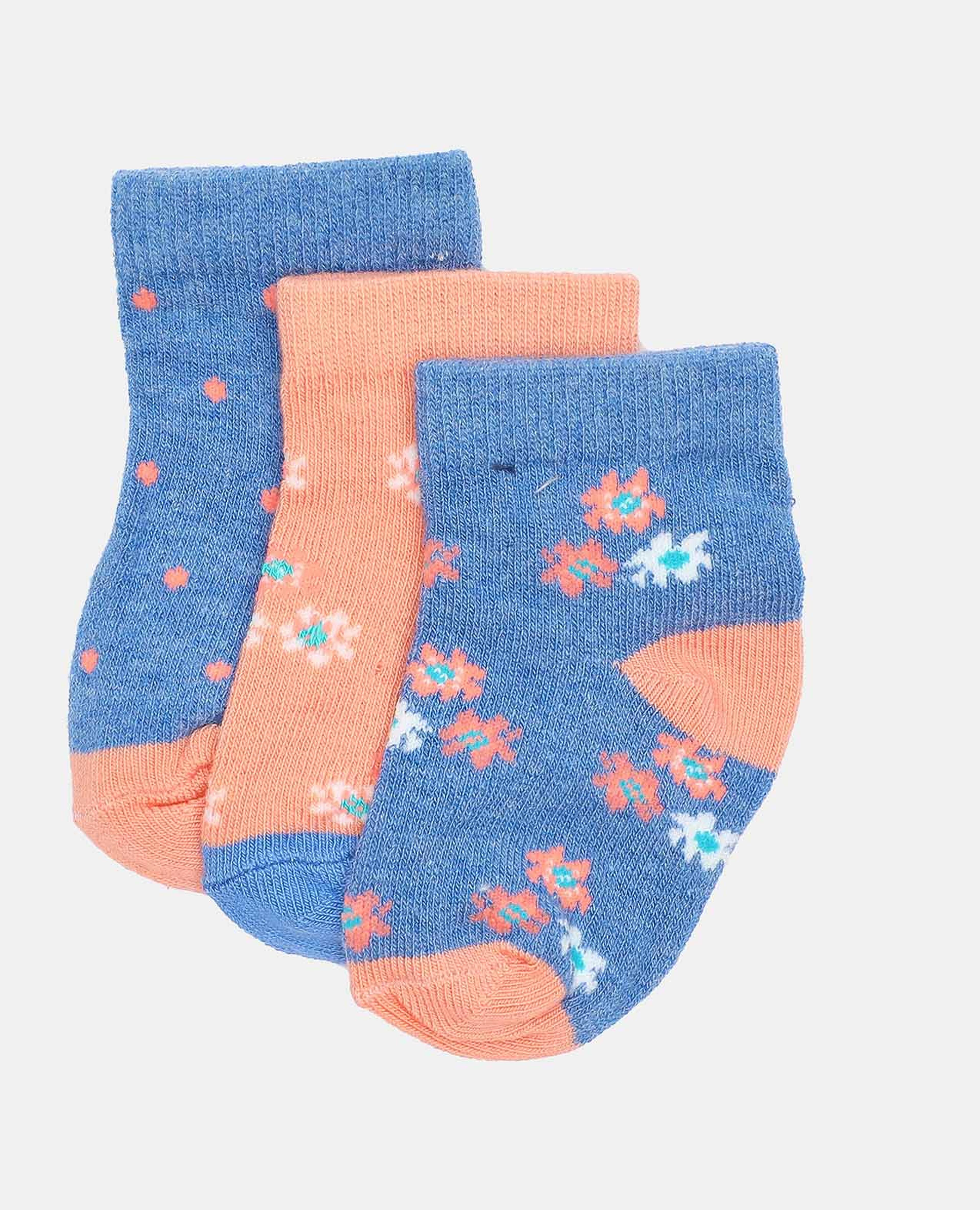 Multi Pack of 3 Ankle Socks