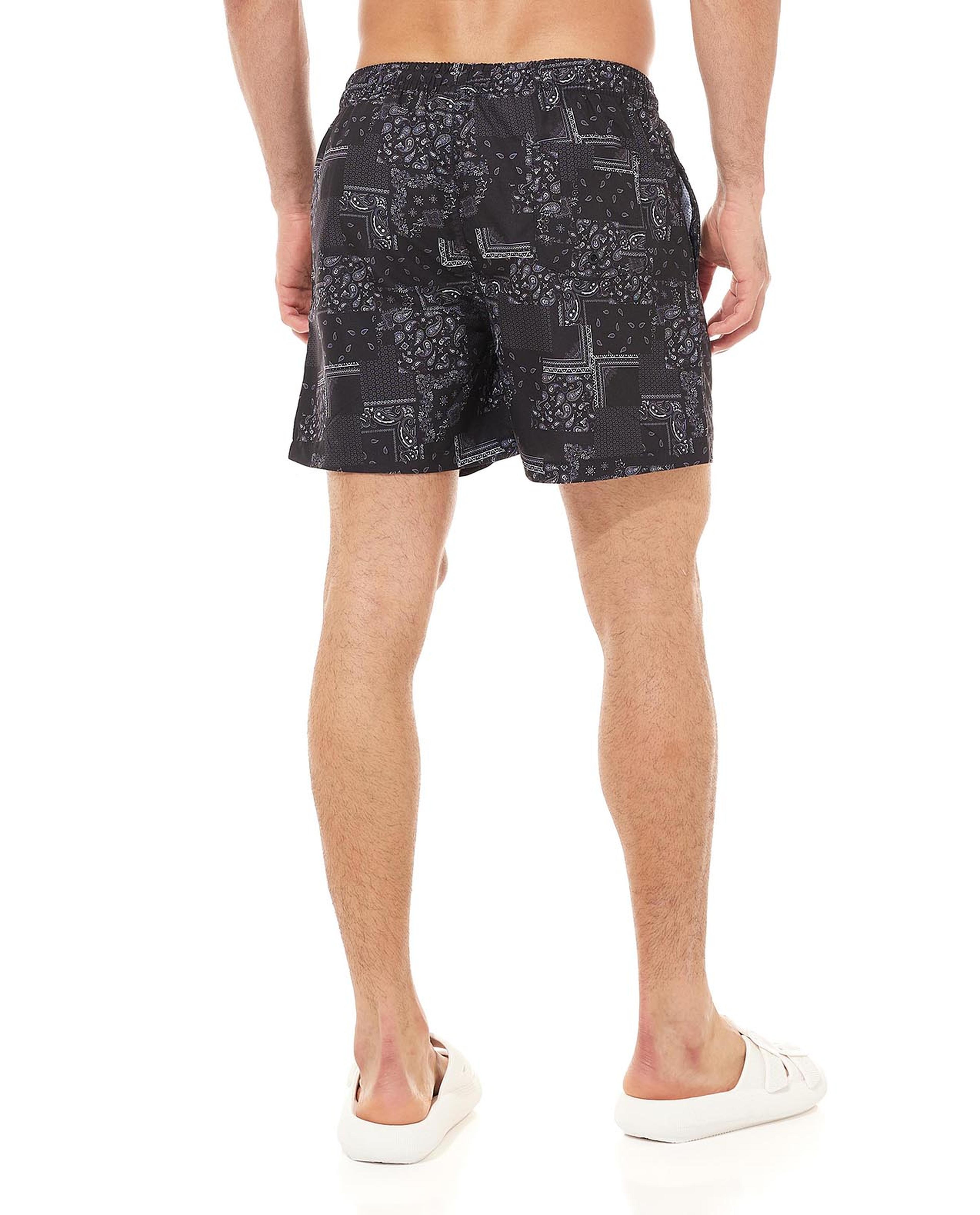 شورت بخصر ربط وبطبعة كاملة