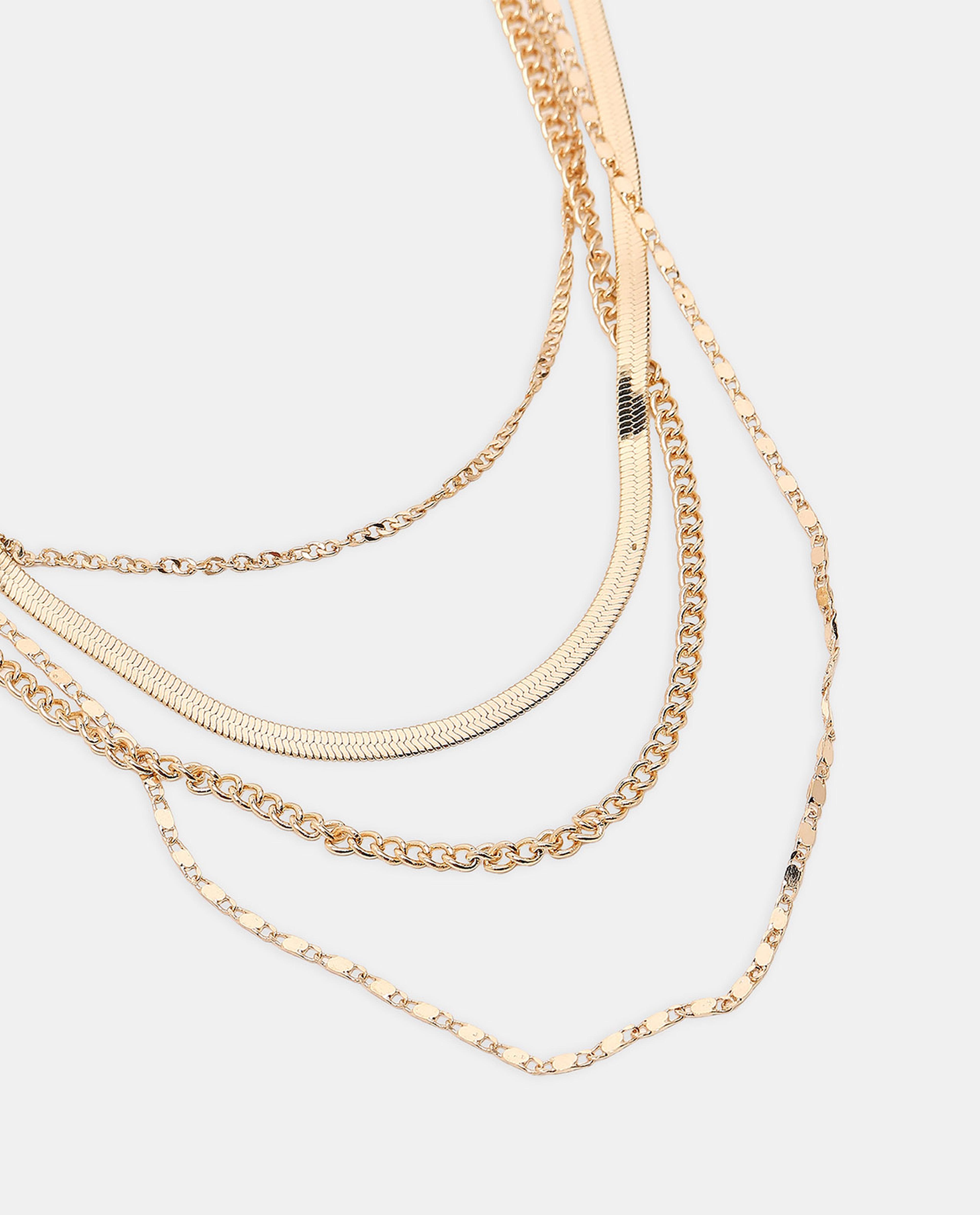 قلادة طبقات