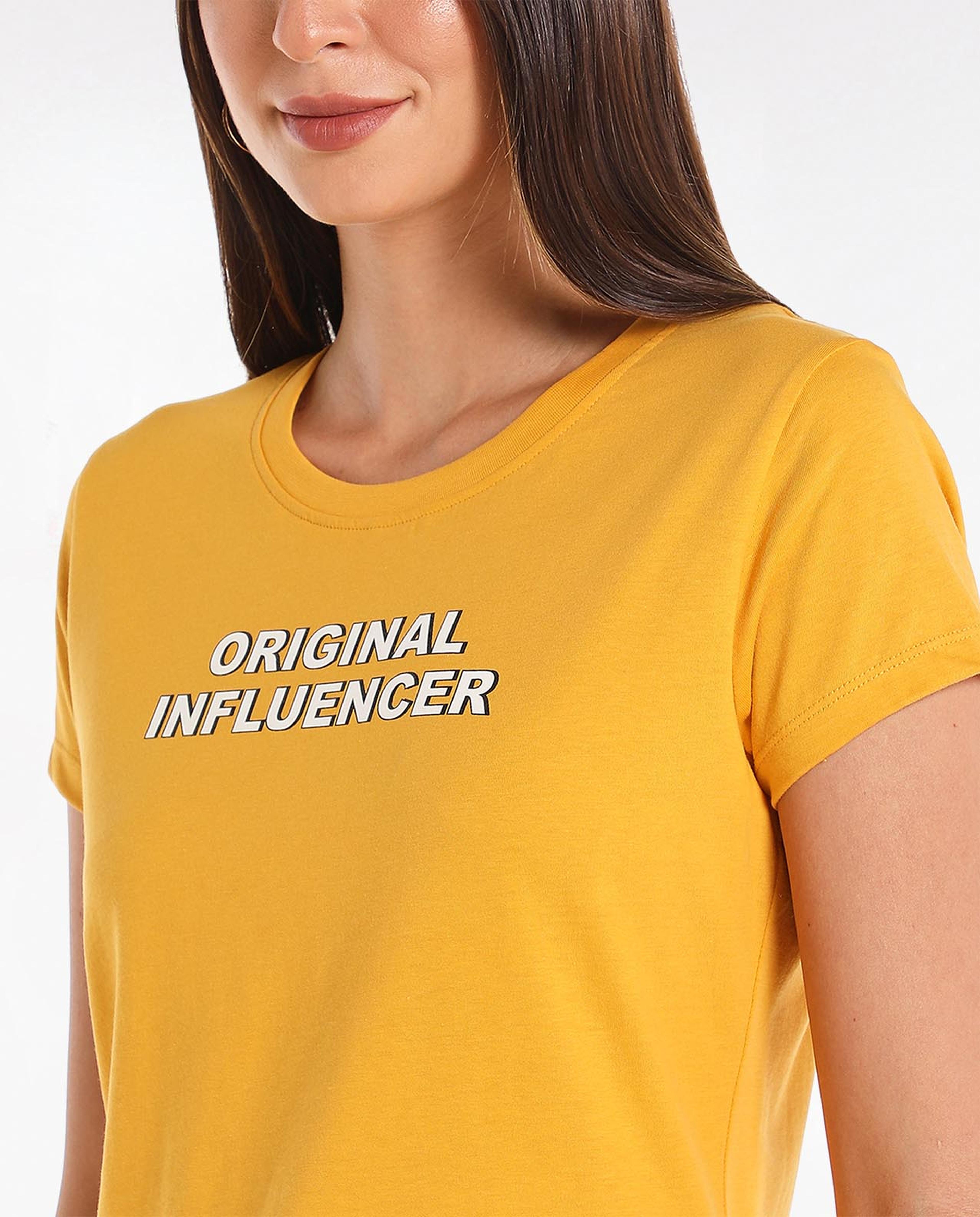 Casual Printed T-Shirt With Round Neck And Short Sleeves