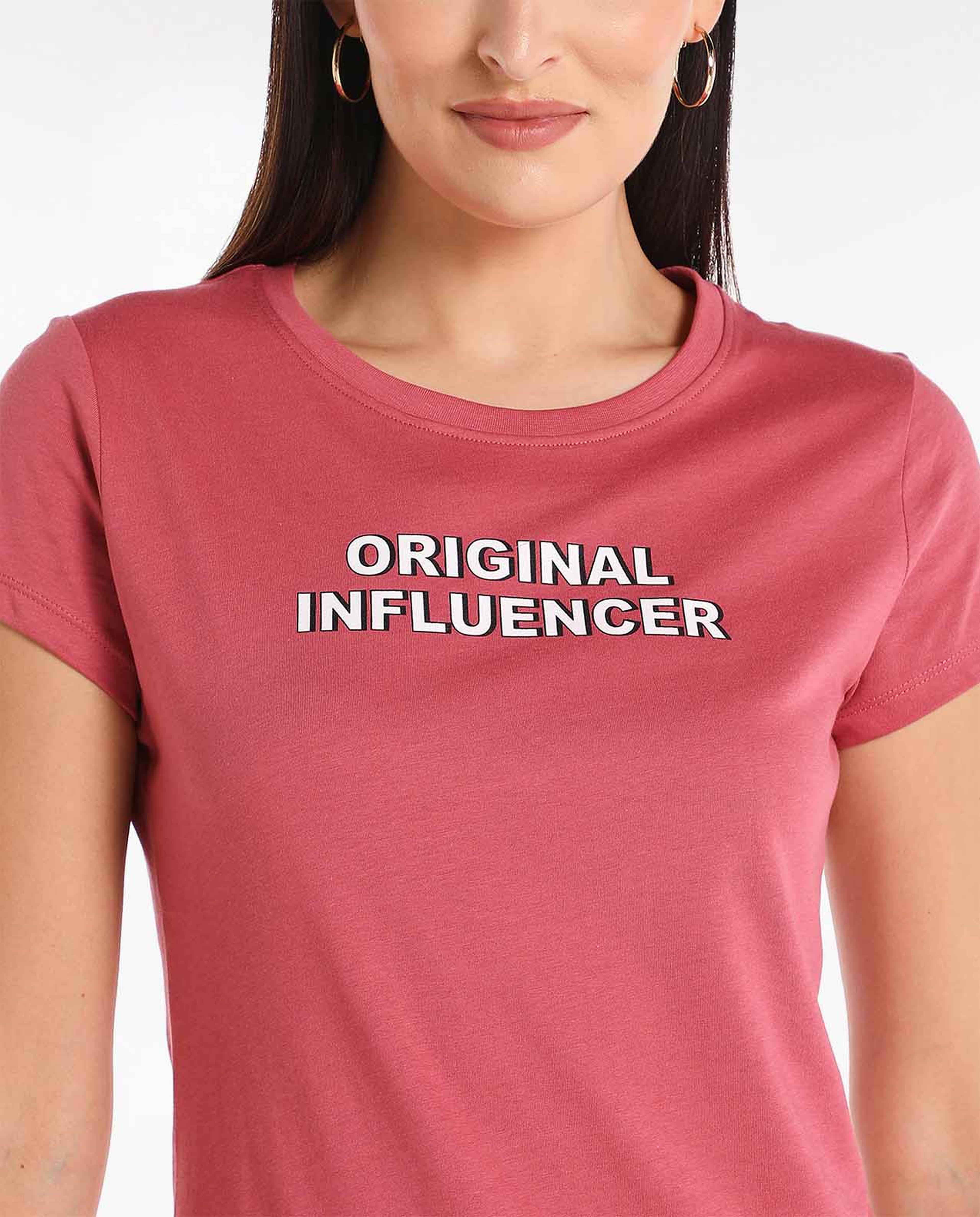 Casual Printed T-Shirt With Round Neck And Short Sleeves