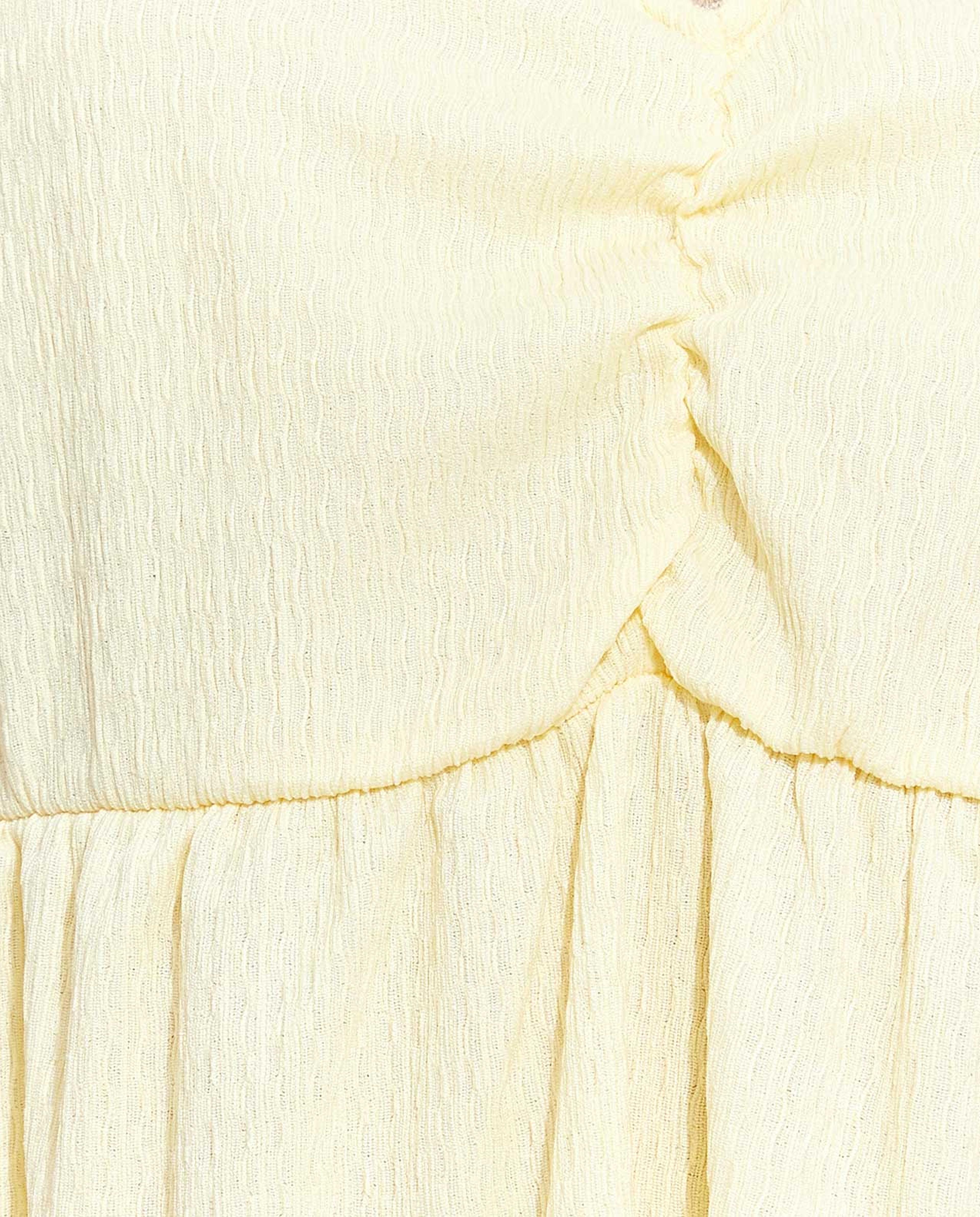 Crinkled Flared Dress with V-Neck and Puff Sleeves