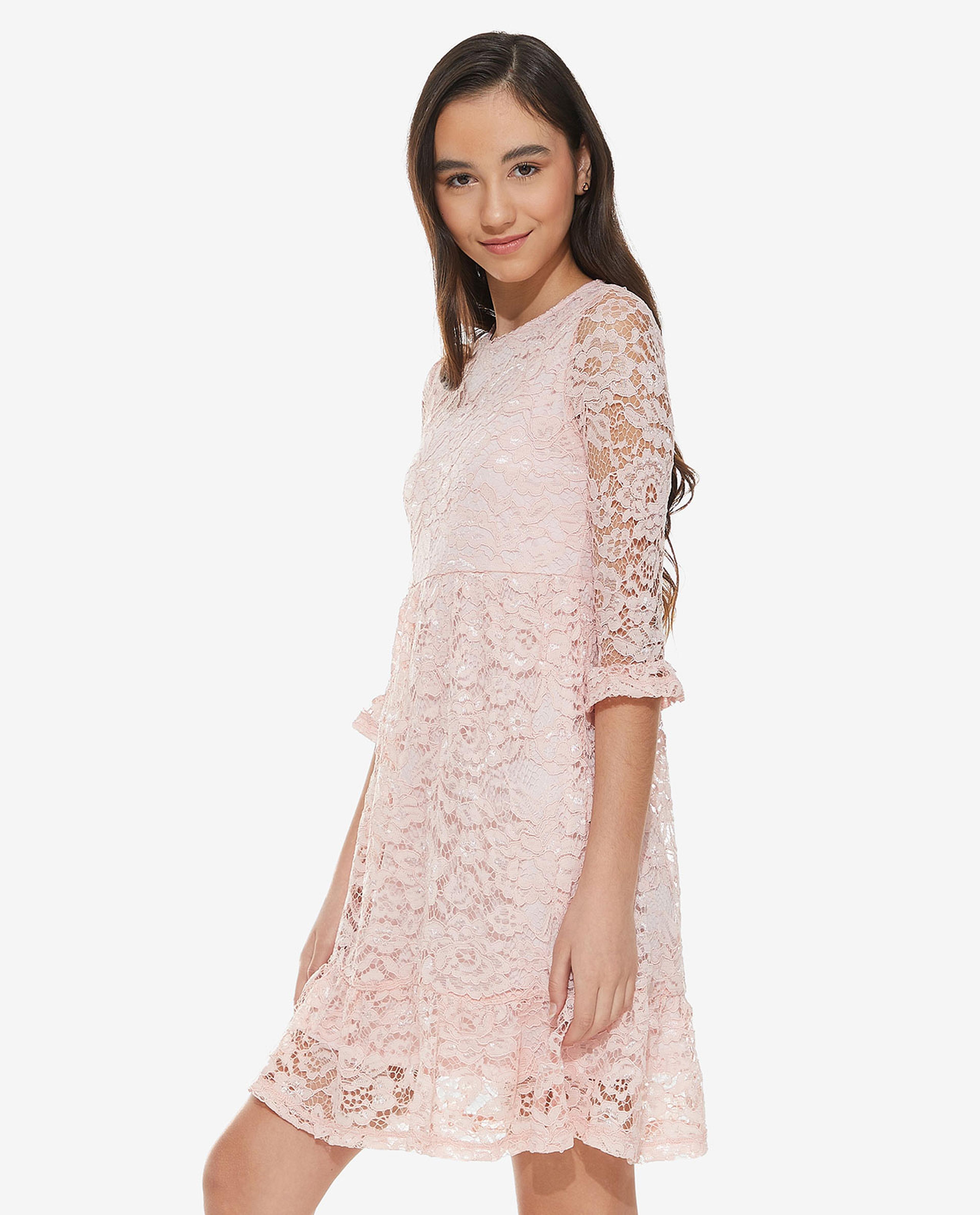 فستان مكشكش