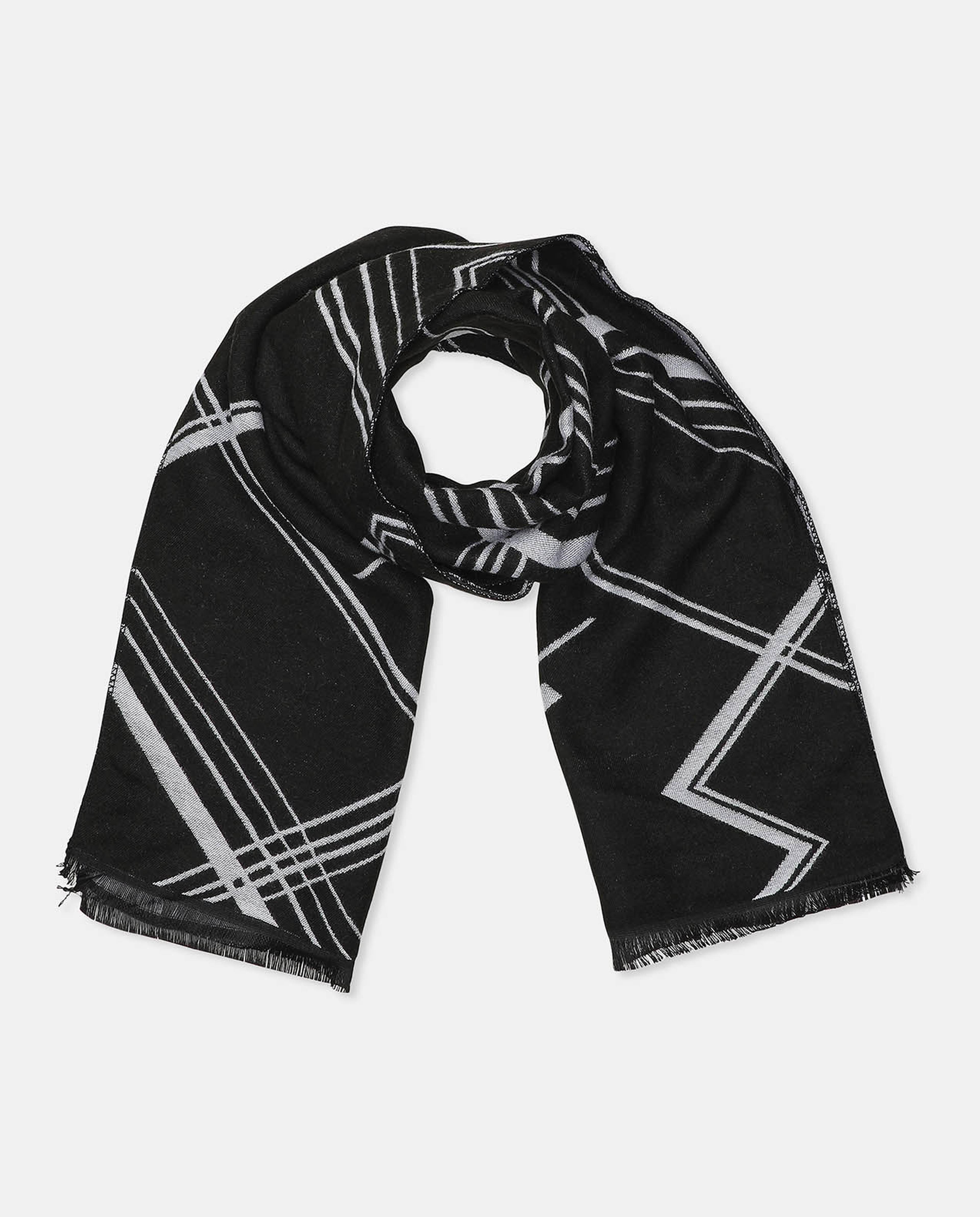 وشاح بنقش تجريدي