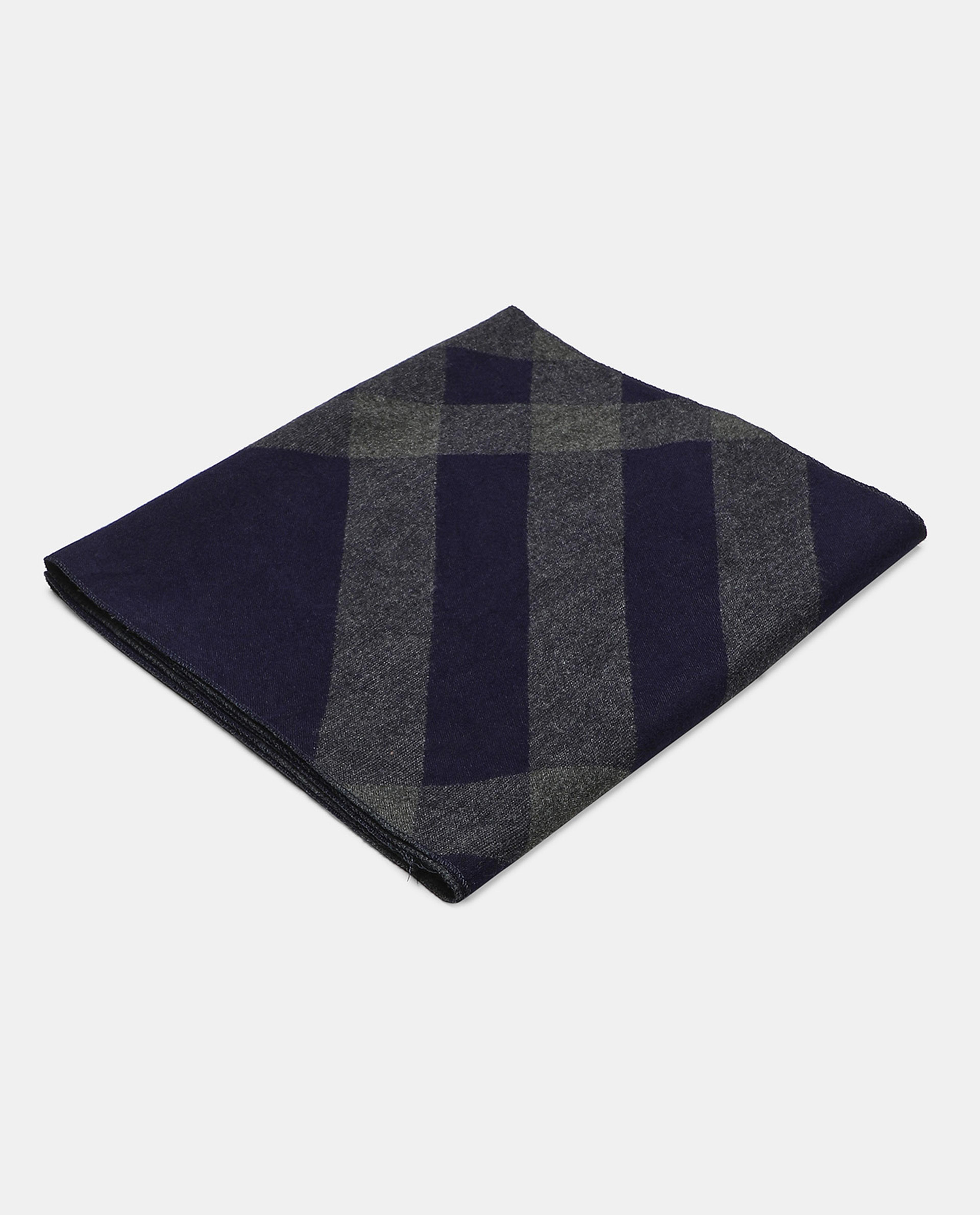 Checked Patterned Scarf