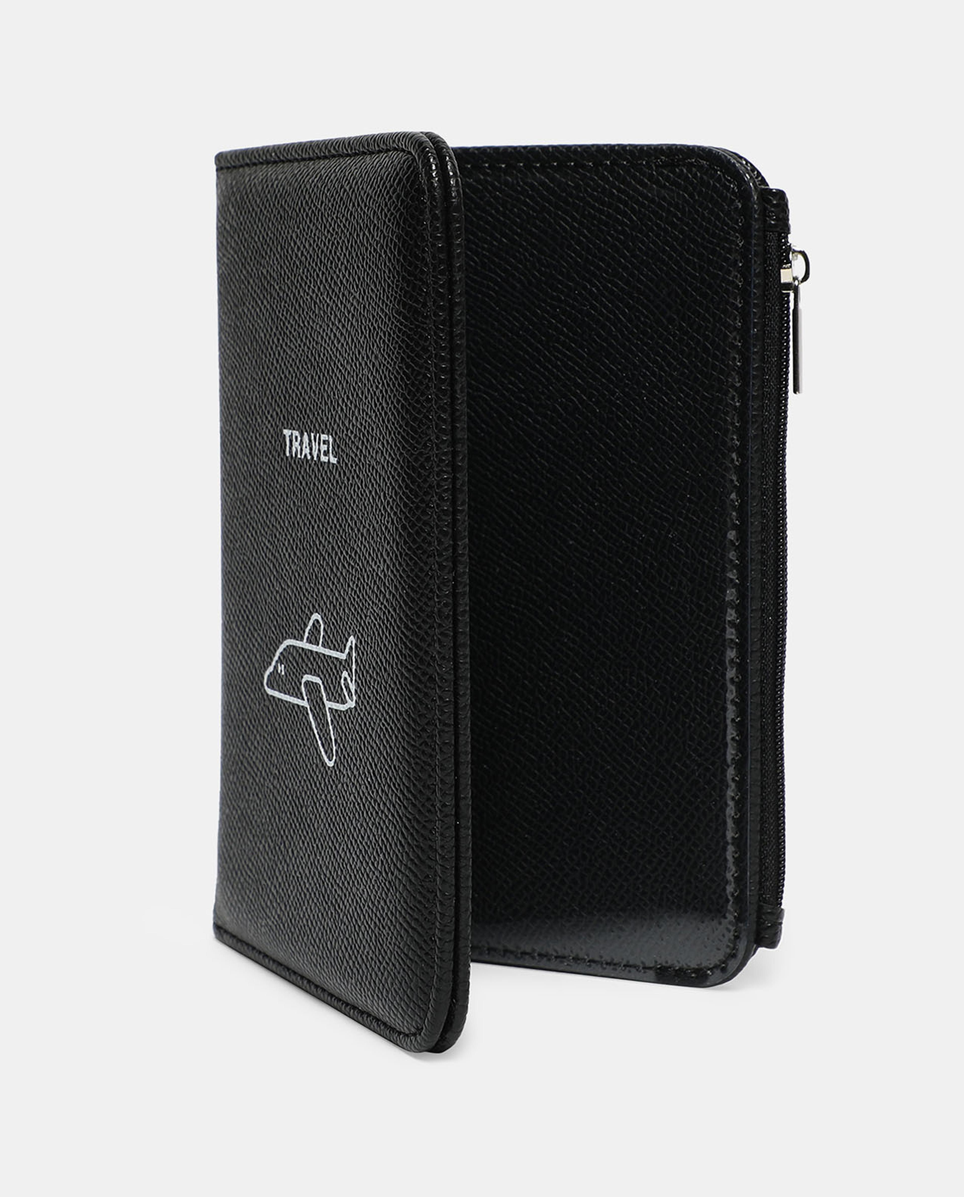 غلاف جواز السفر بطبعة