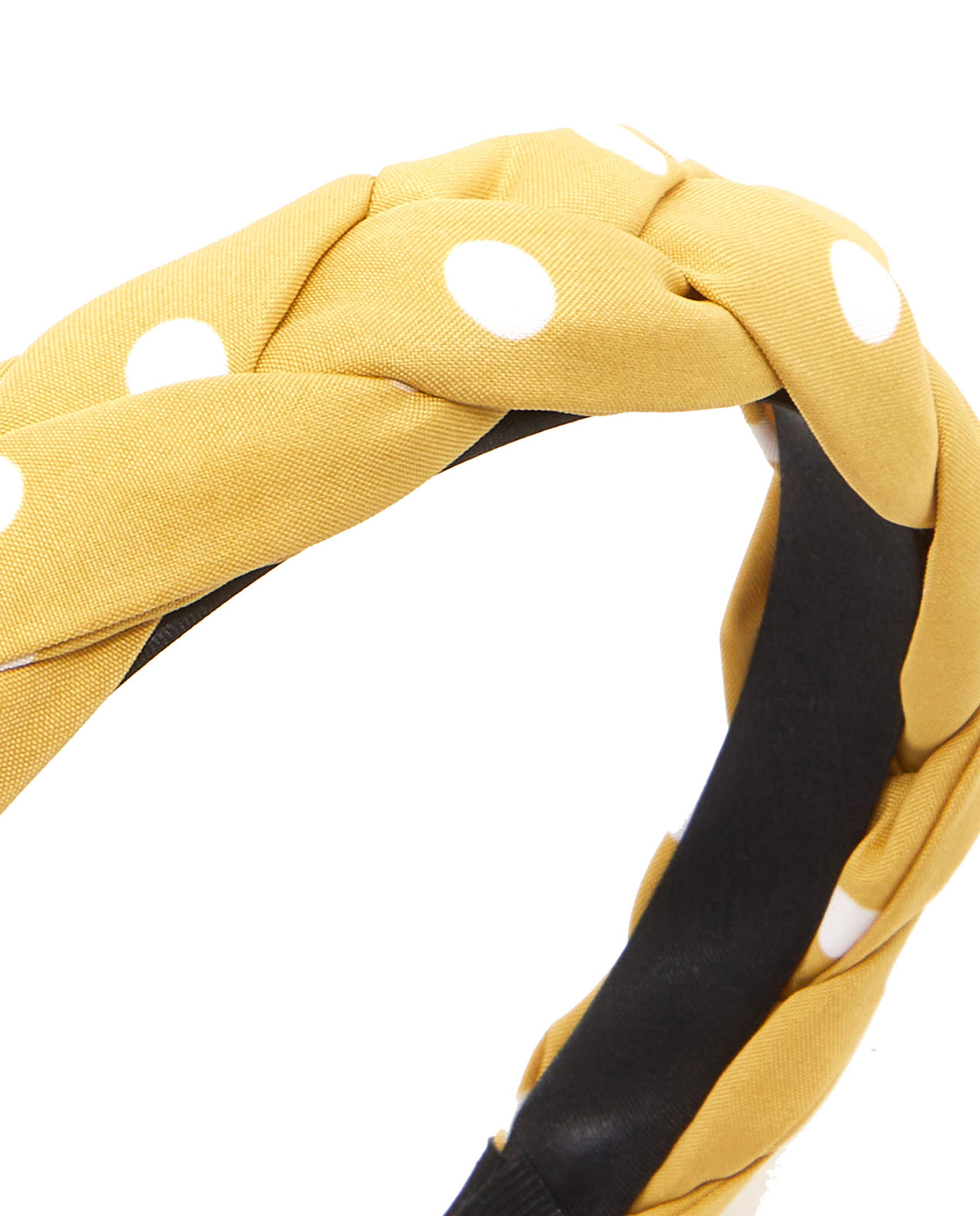 ربطة رأس مظفرة