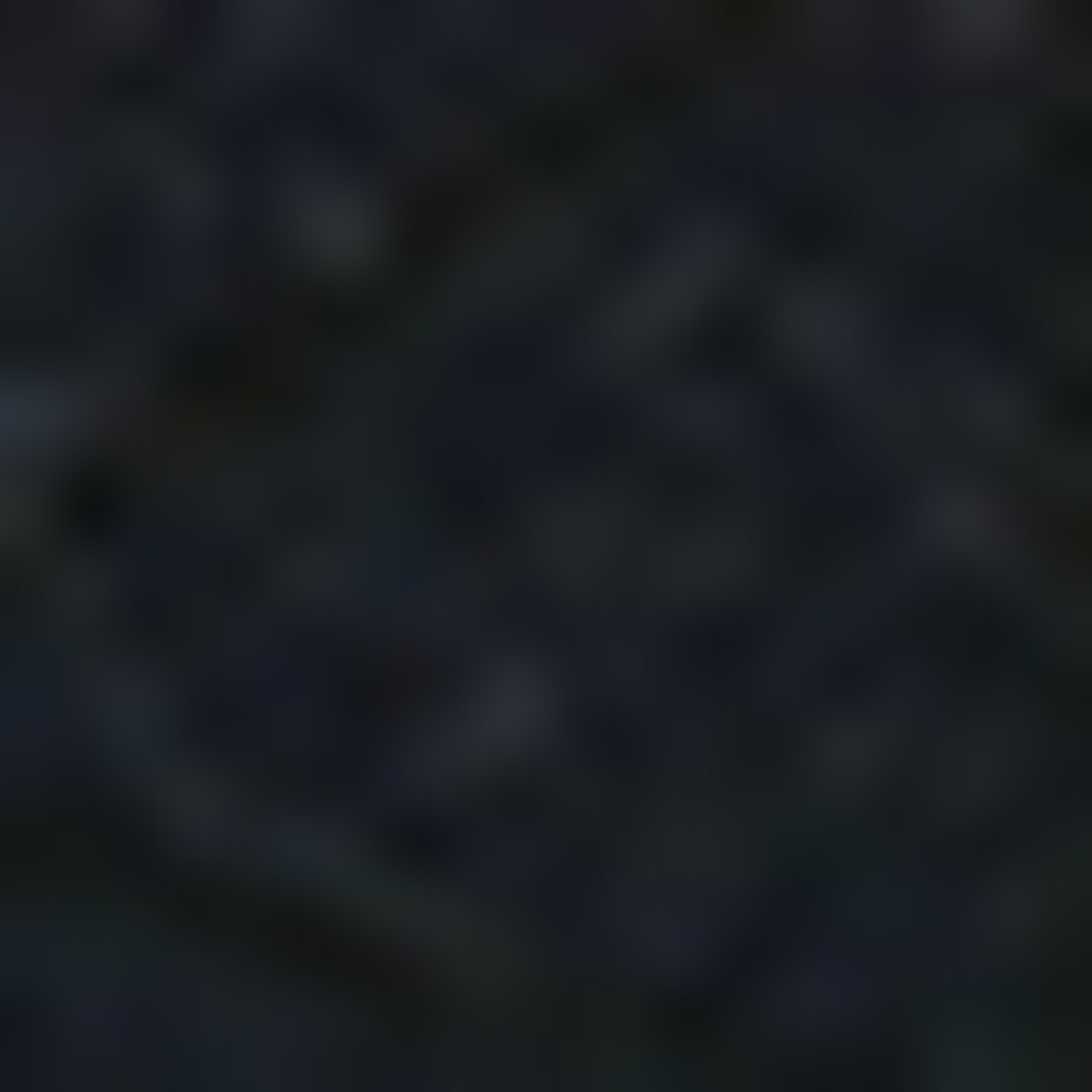 مرآة زرقاء مربعة من آر أند بي