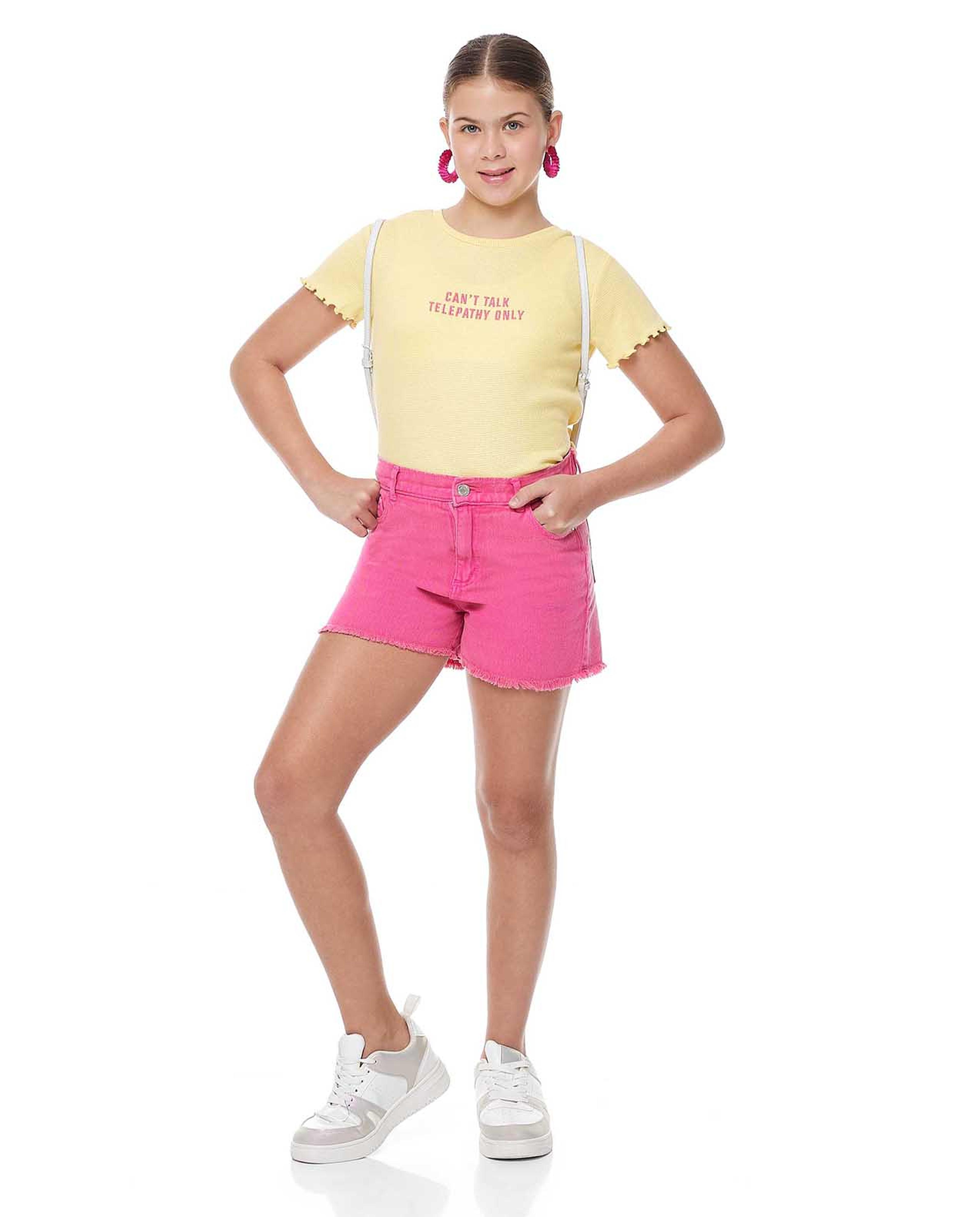 توب مطرز برقبة ودائرية أوكمام قصيرة