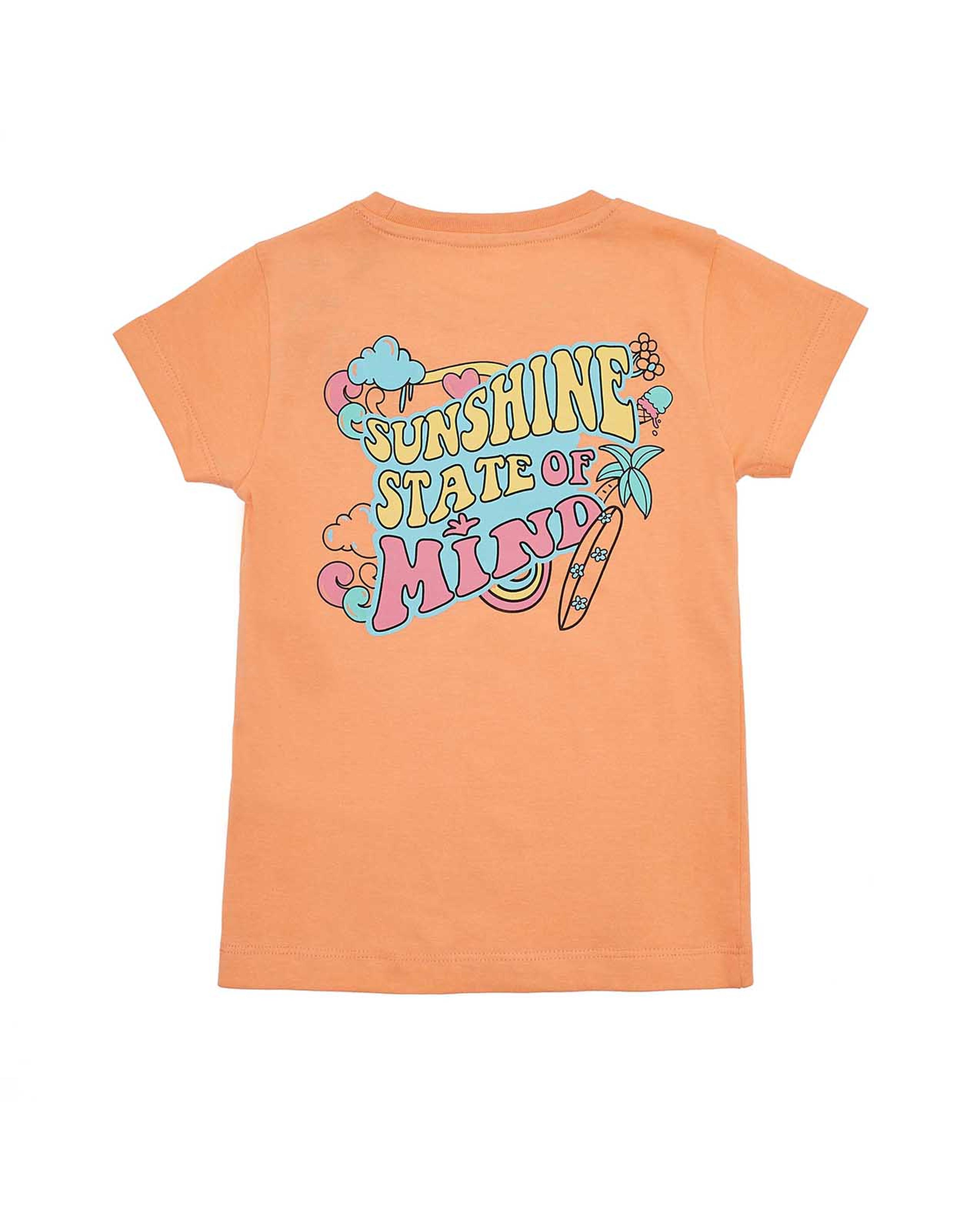 Print Detail T-Shirt with Crew Neck and Short Sleeves