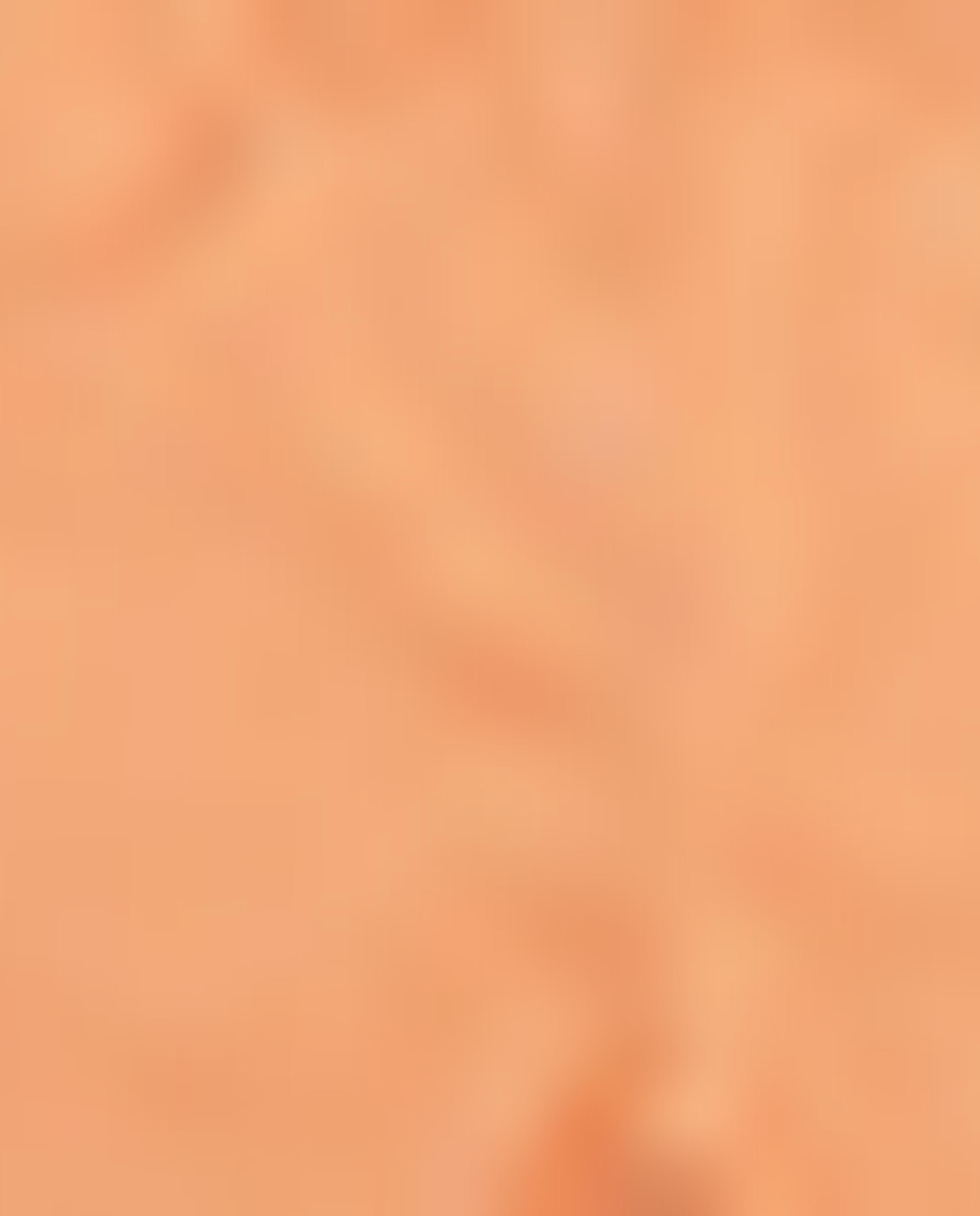 بنطال جينز بقصة ساق واسعة