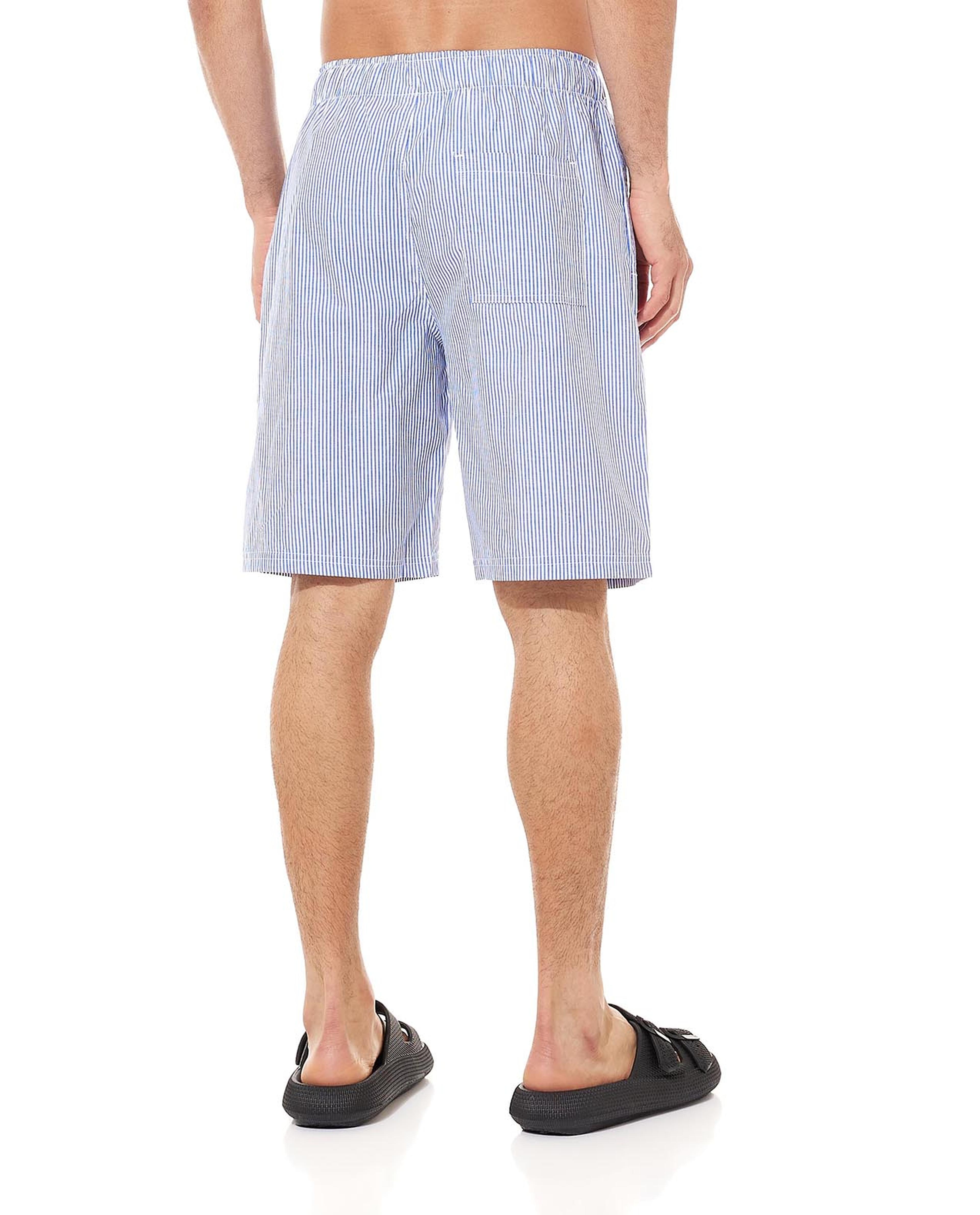 شورت  مخطط بخصر ربط