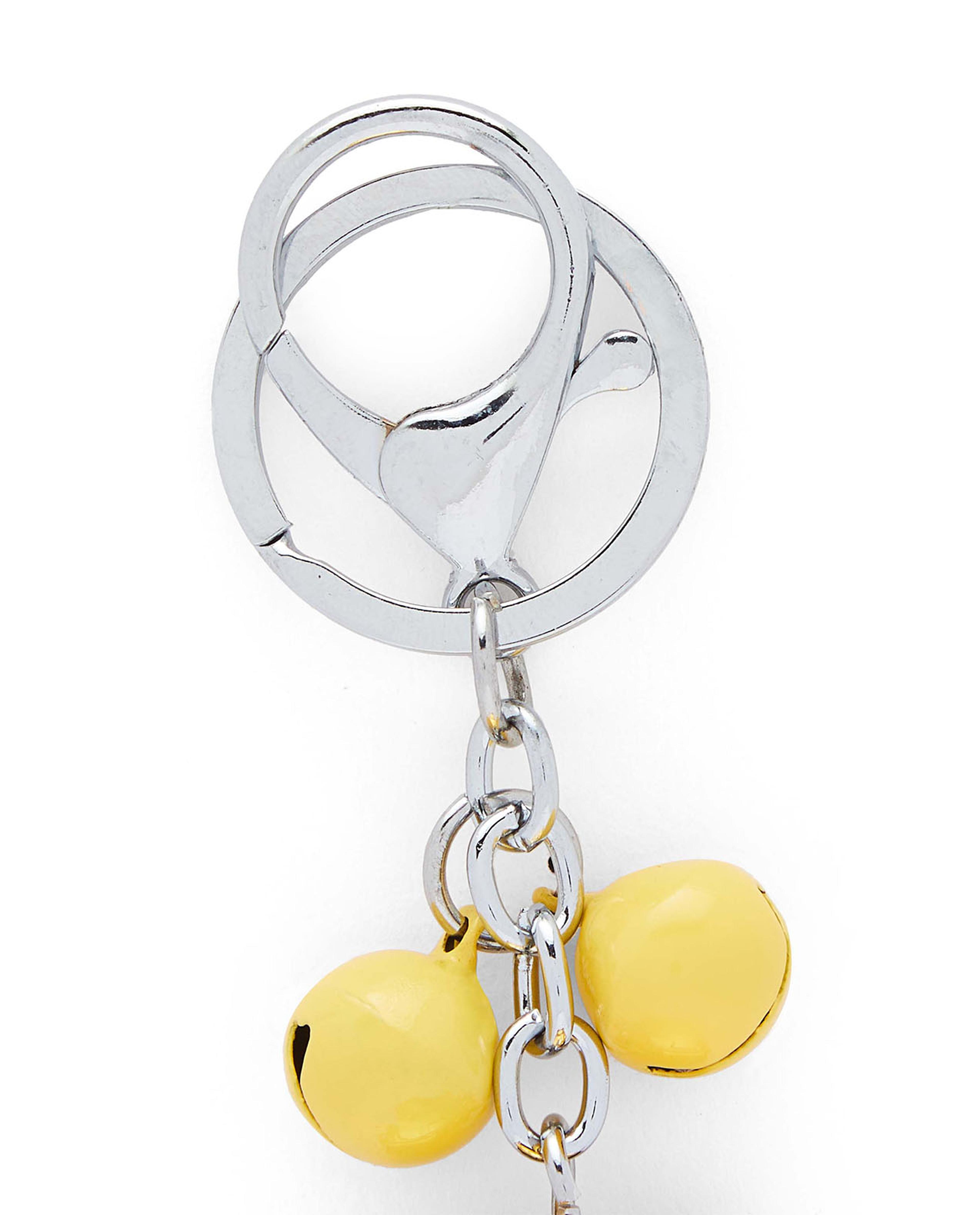 سلسلة مفاتيح بتصميم سيارة فينتيج