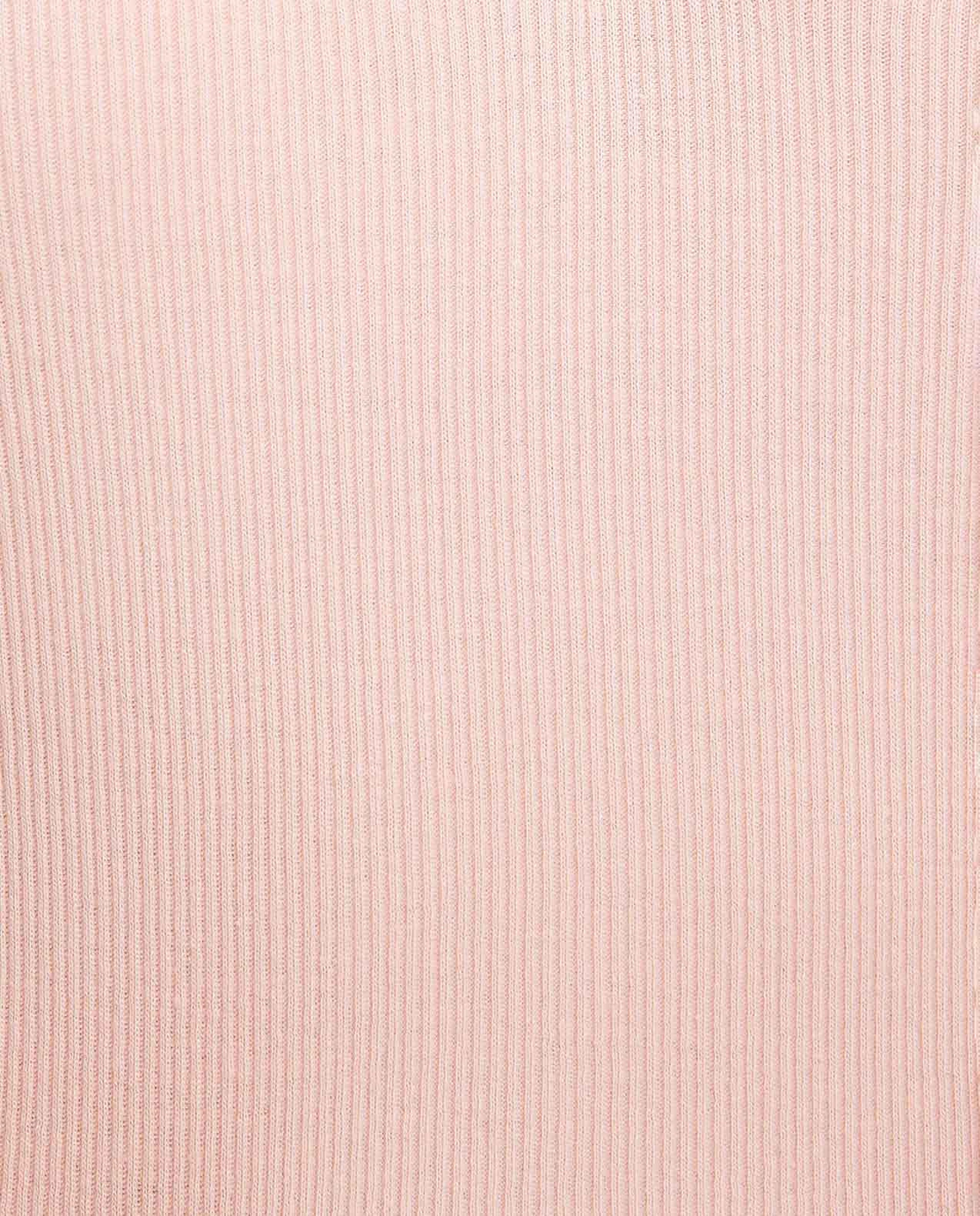 توب كروب سادة بياقة على شكل V وأكمام قصيرة