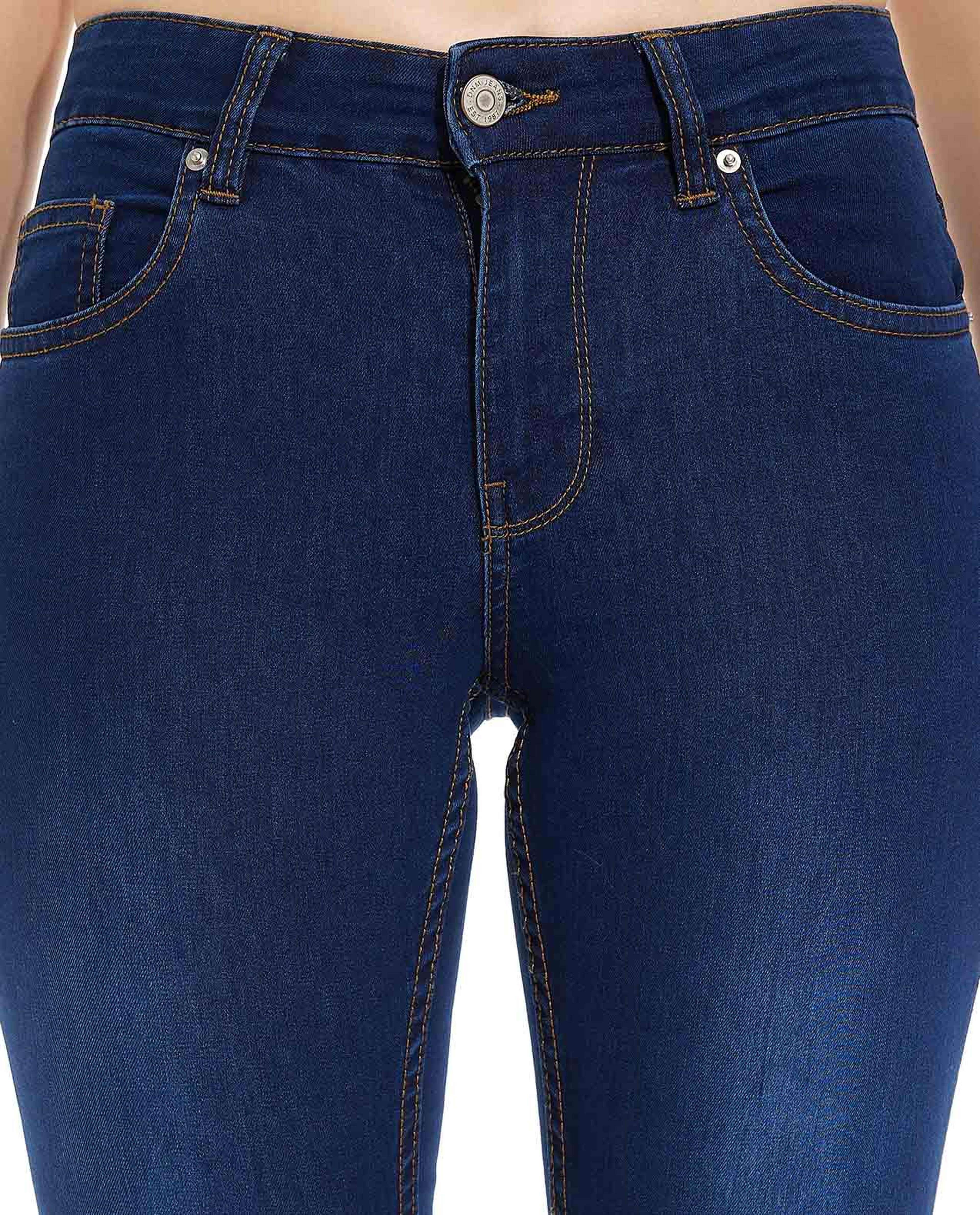 بنطال جينز بخصر متوسط بأزرار