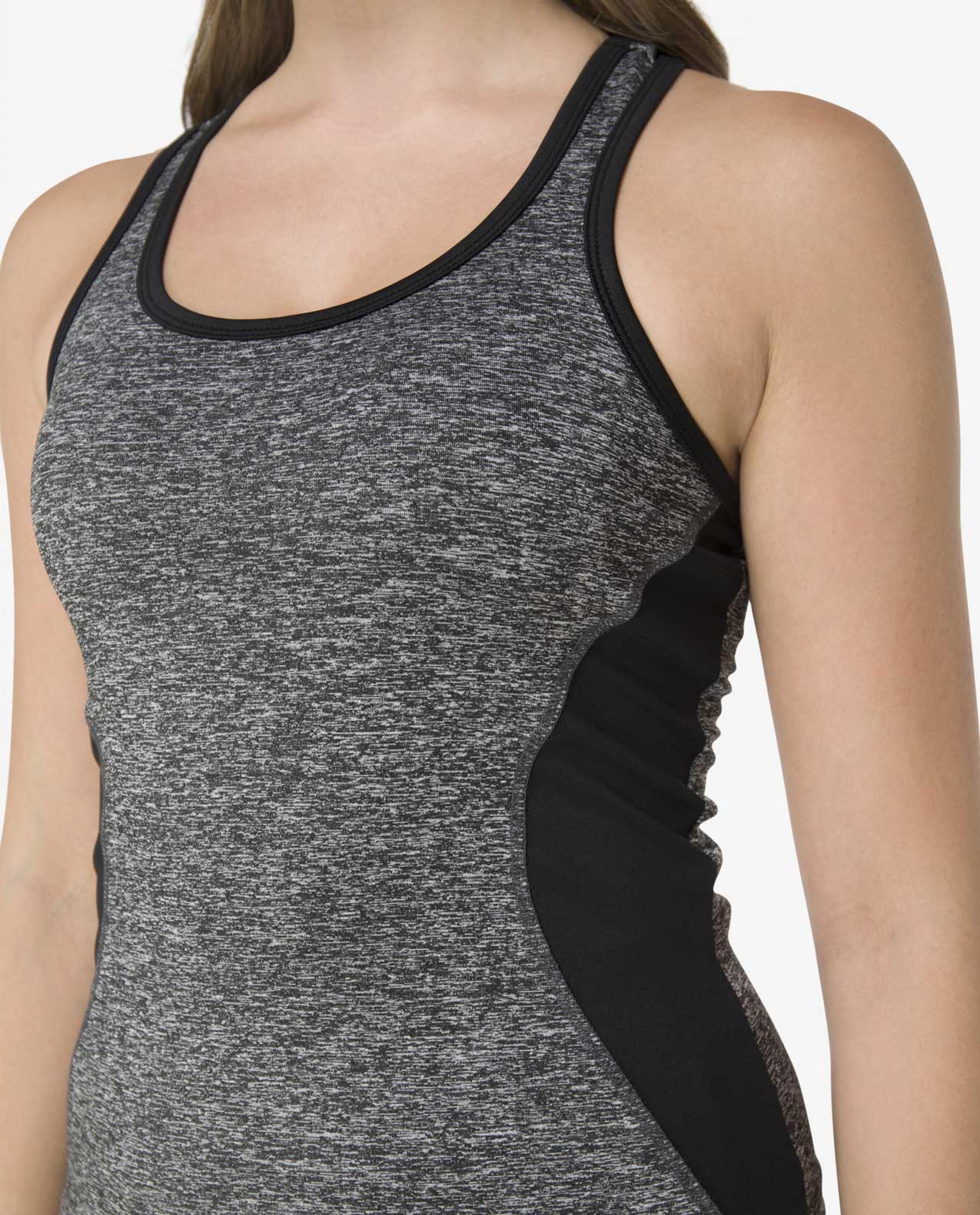 بنطال  بلون أخضر من