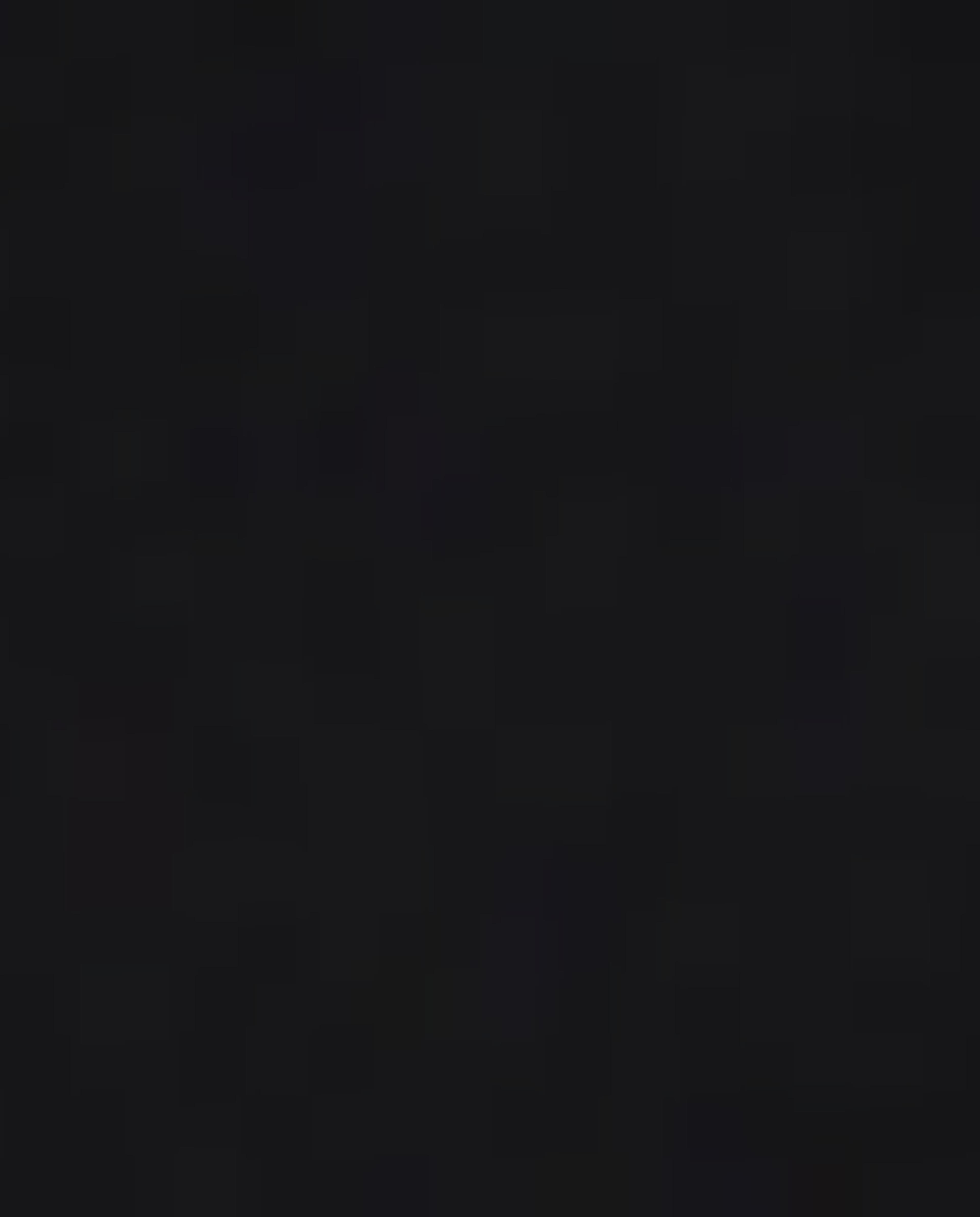 تيشيرت بياقة ماندرين وبأكمام قصيرة