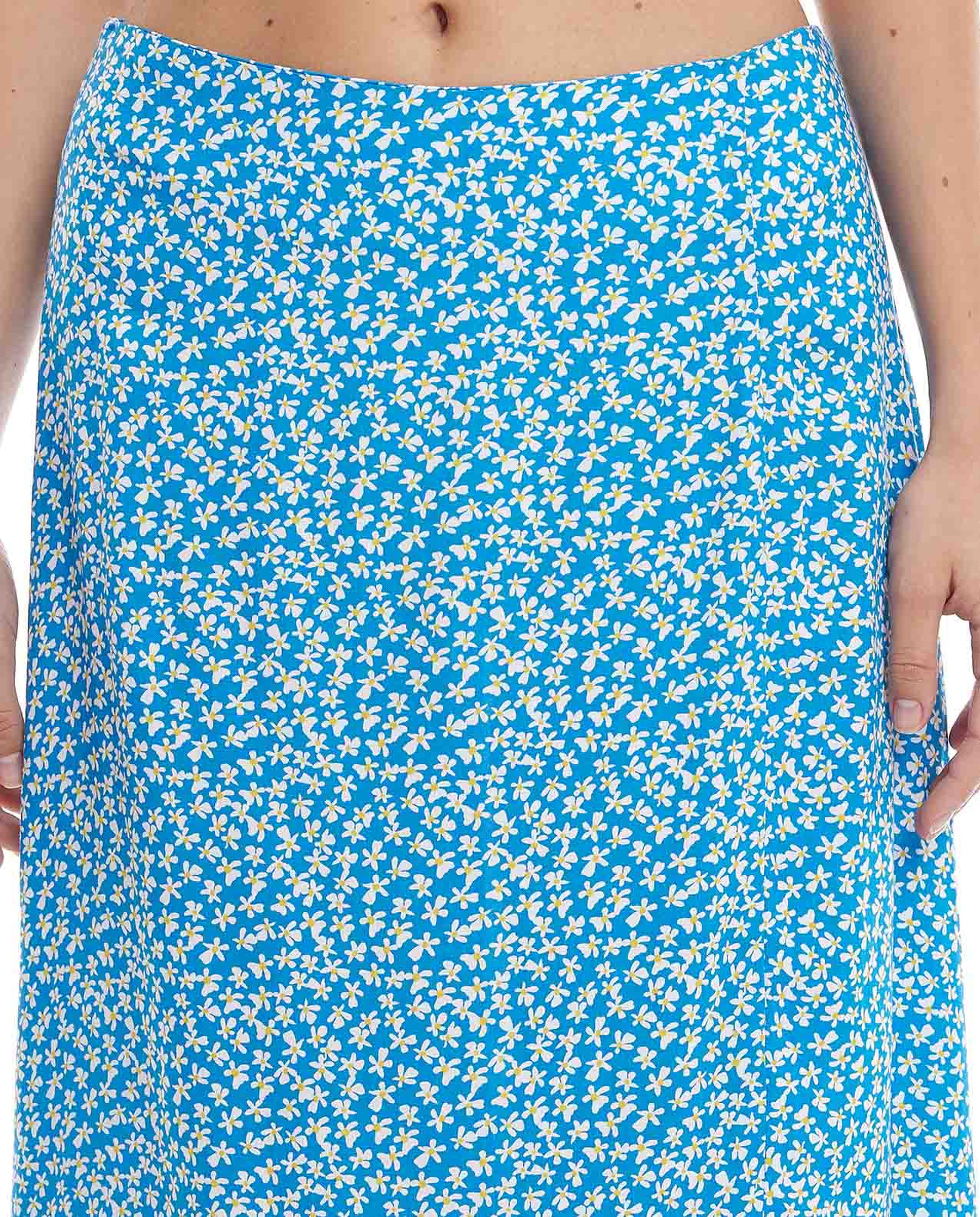 تنورة ميدي بطبعة زهور