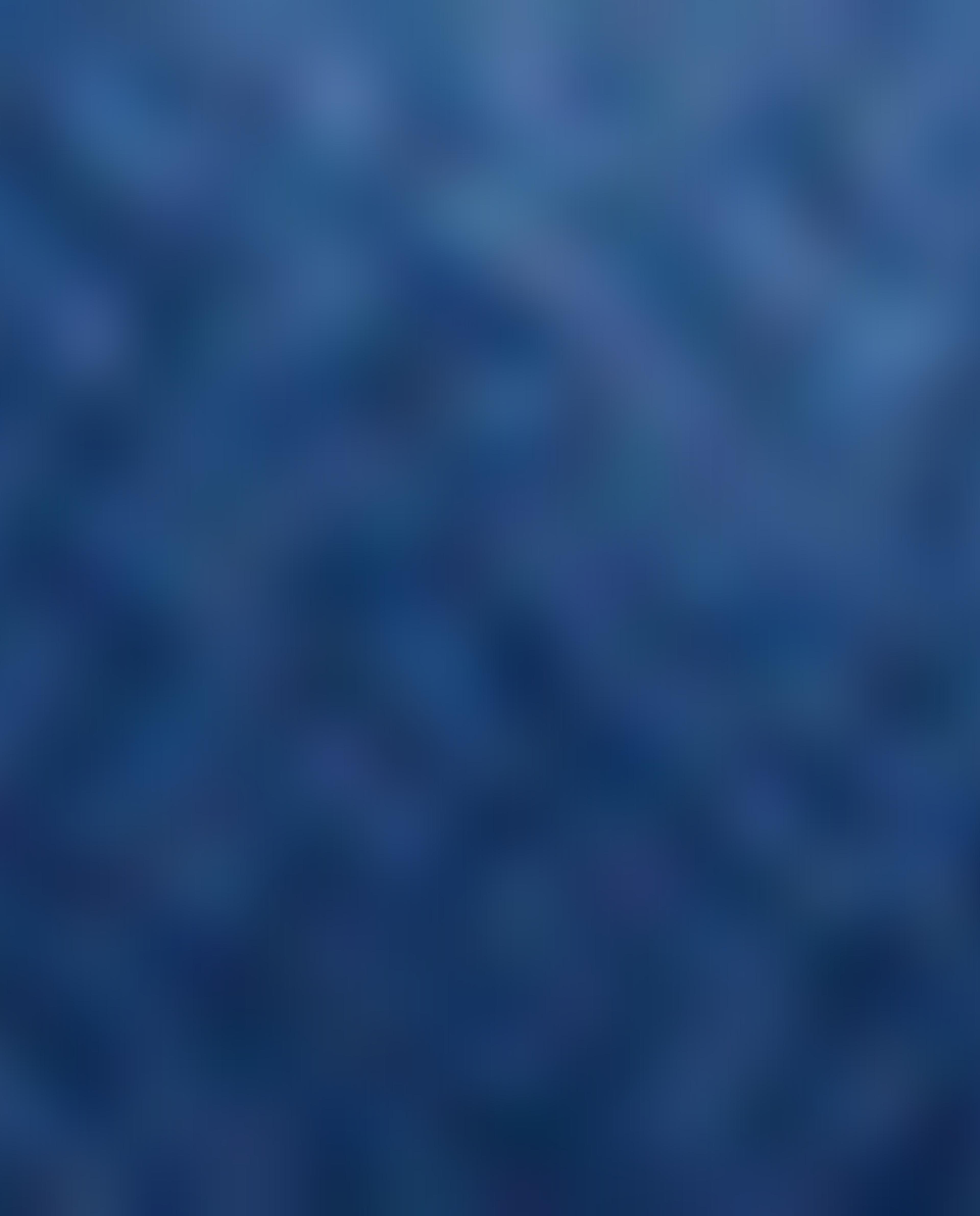 بنطال جينز بأزرار