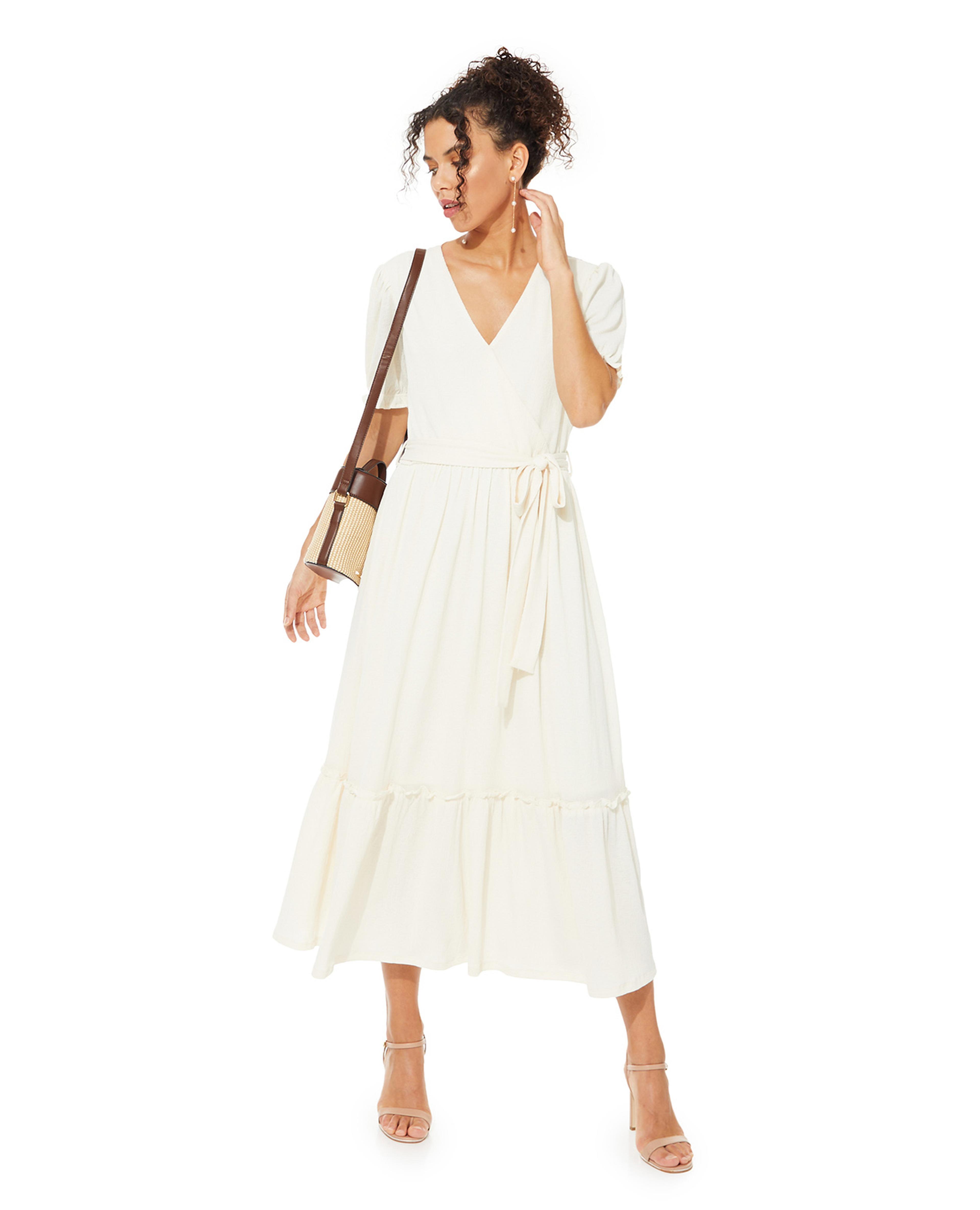 Solid Tiered Dress with V-Neck and Puff Sleeves