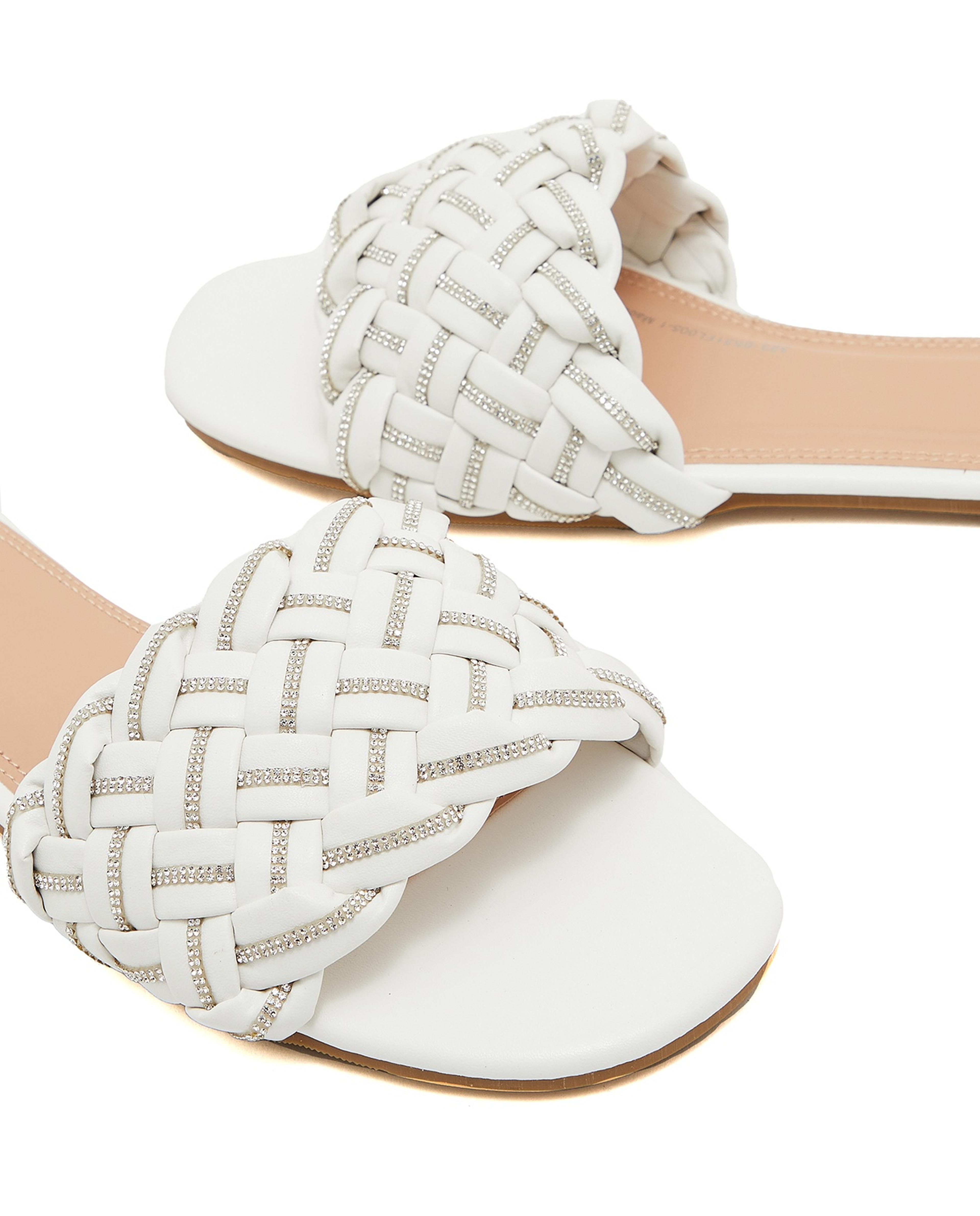 صندل بشريط مظفر