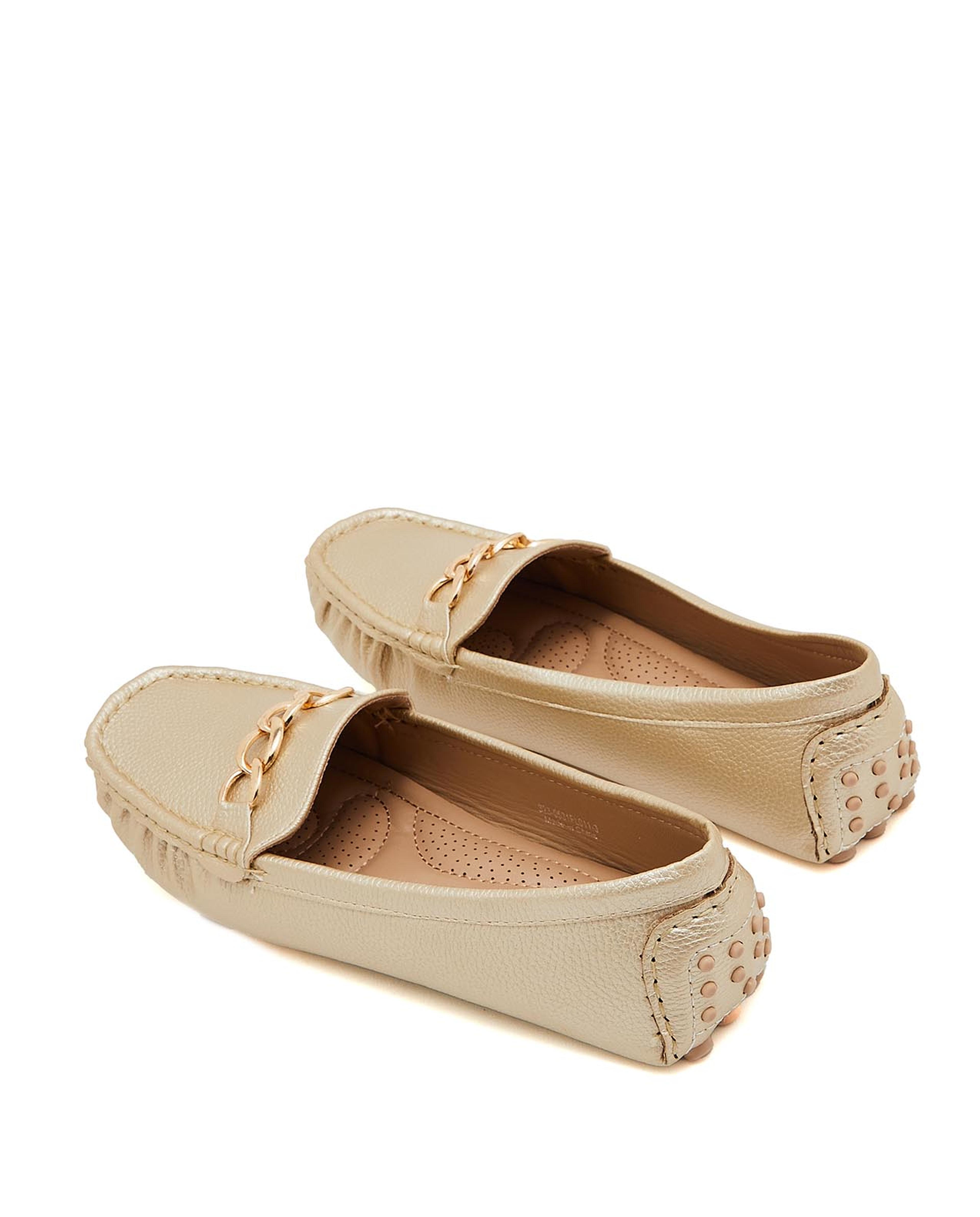 Chain-Link Detail Loafers