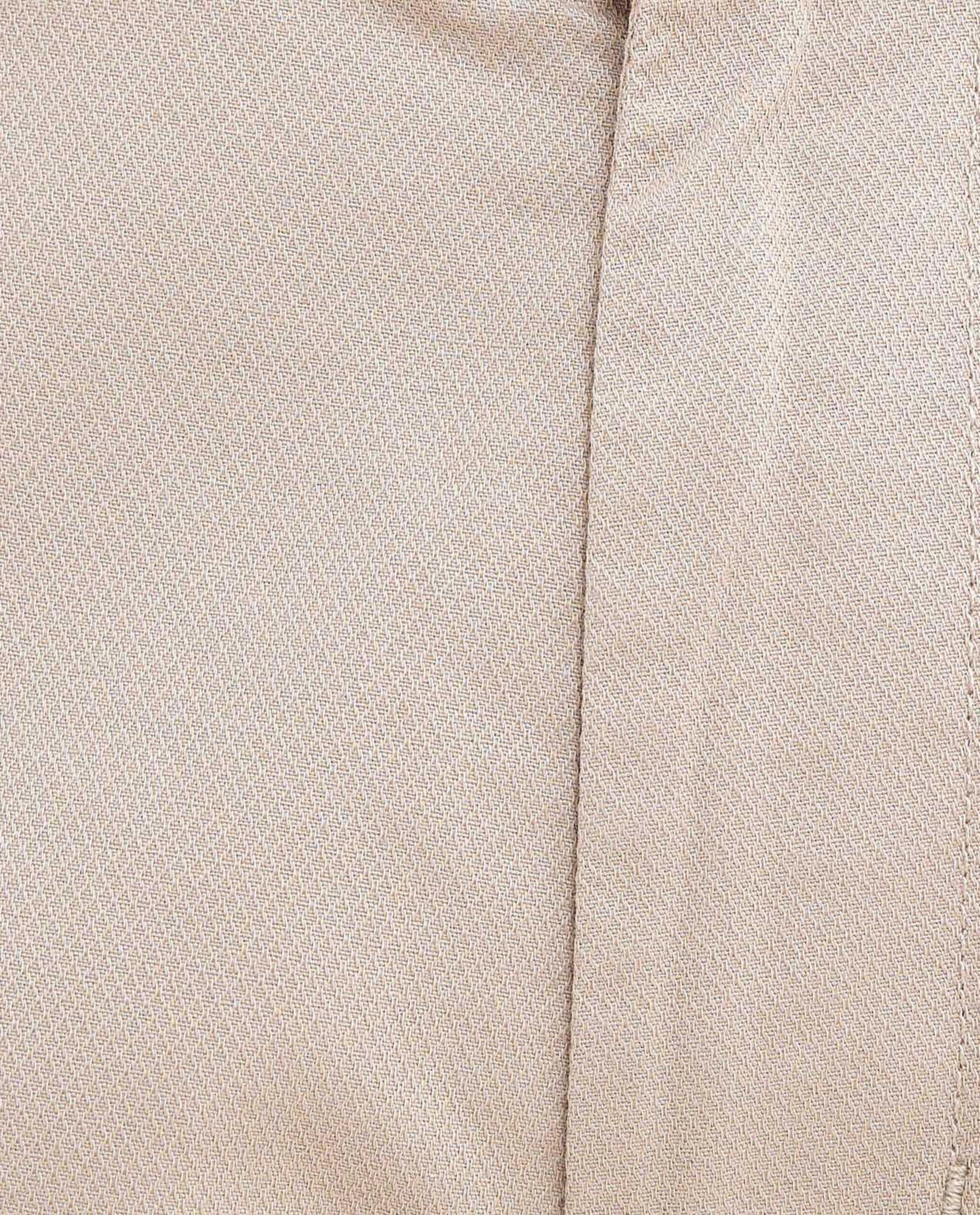 شورت منسوج سادة بزر