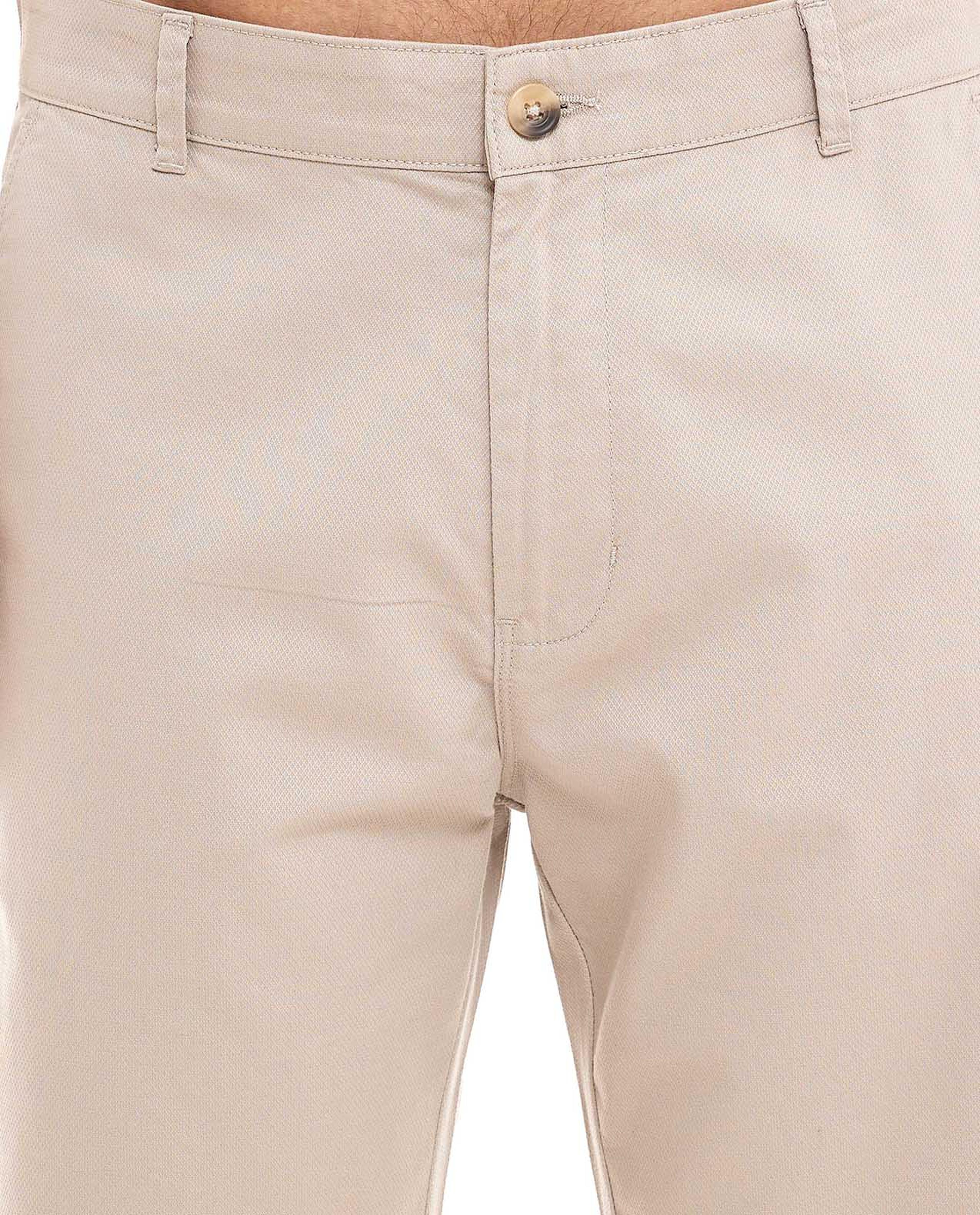 شورت منسوج سادة بزر