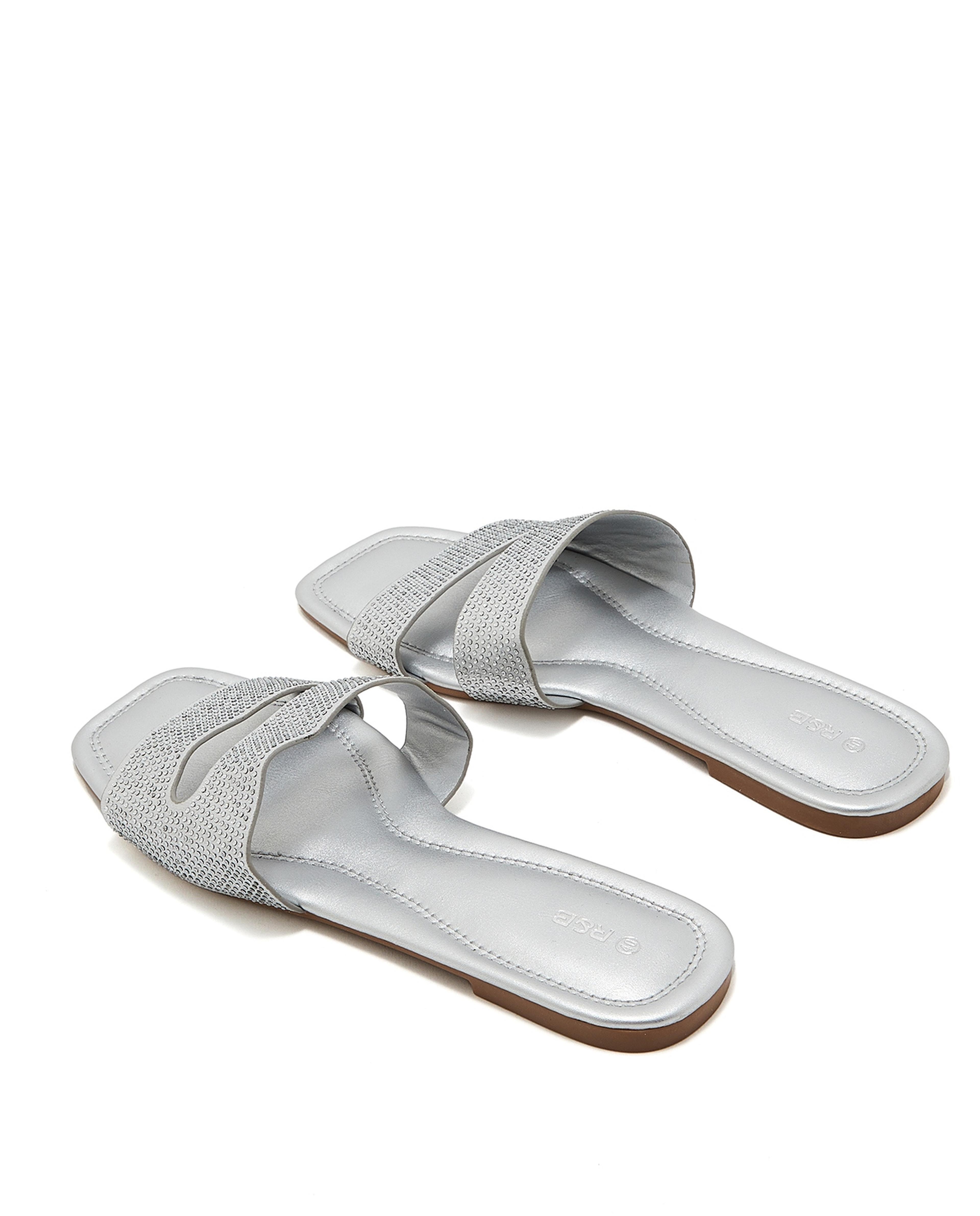 Cut-Out Strap Flat Sandals