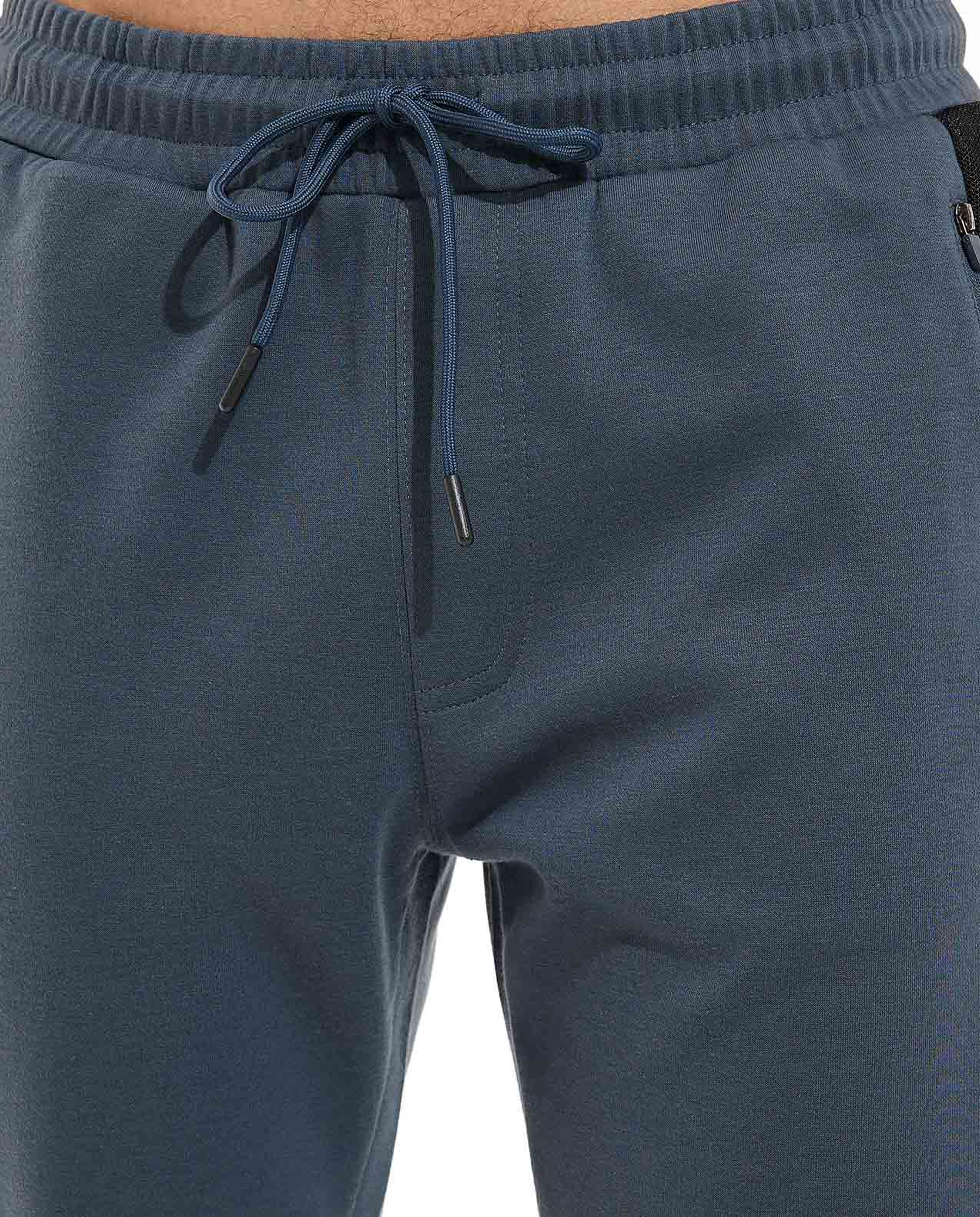 بنطال جوغر رياضي برباط مطاطي وألوان متباينة