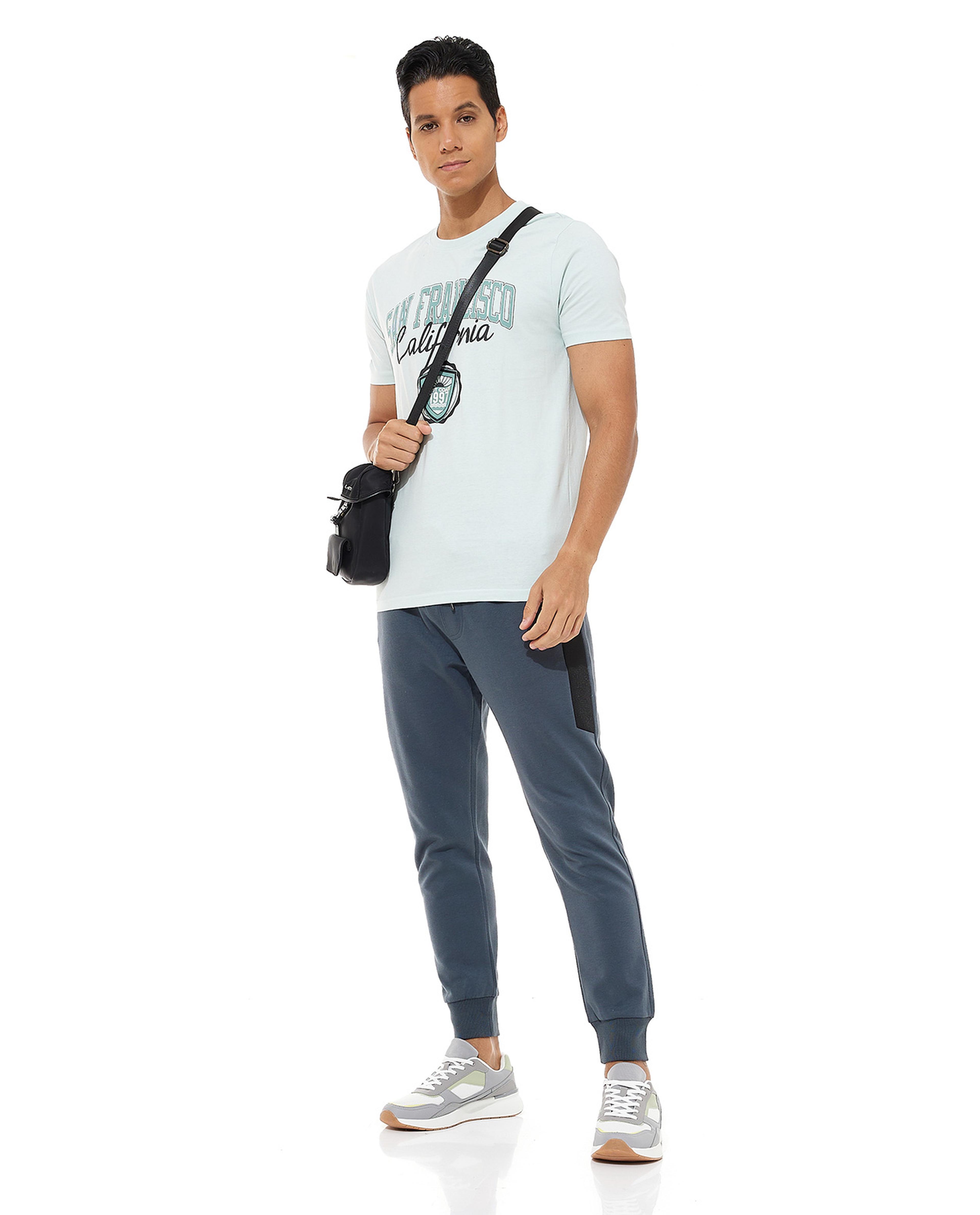 بنطال جوغر رياضي برباط مطاطي وألوان متباينة