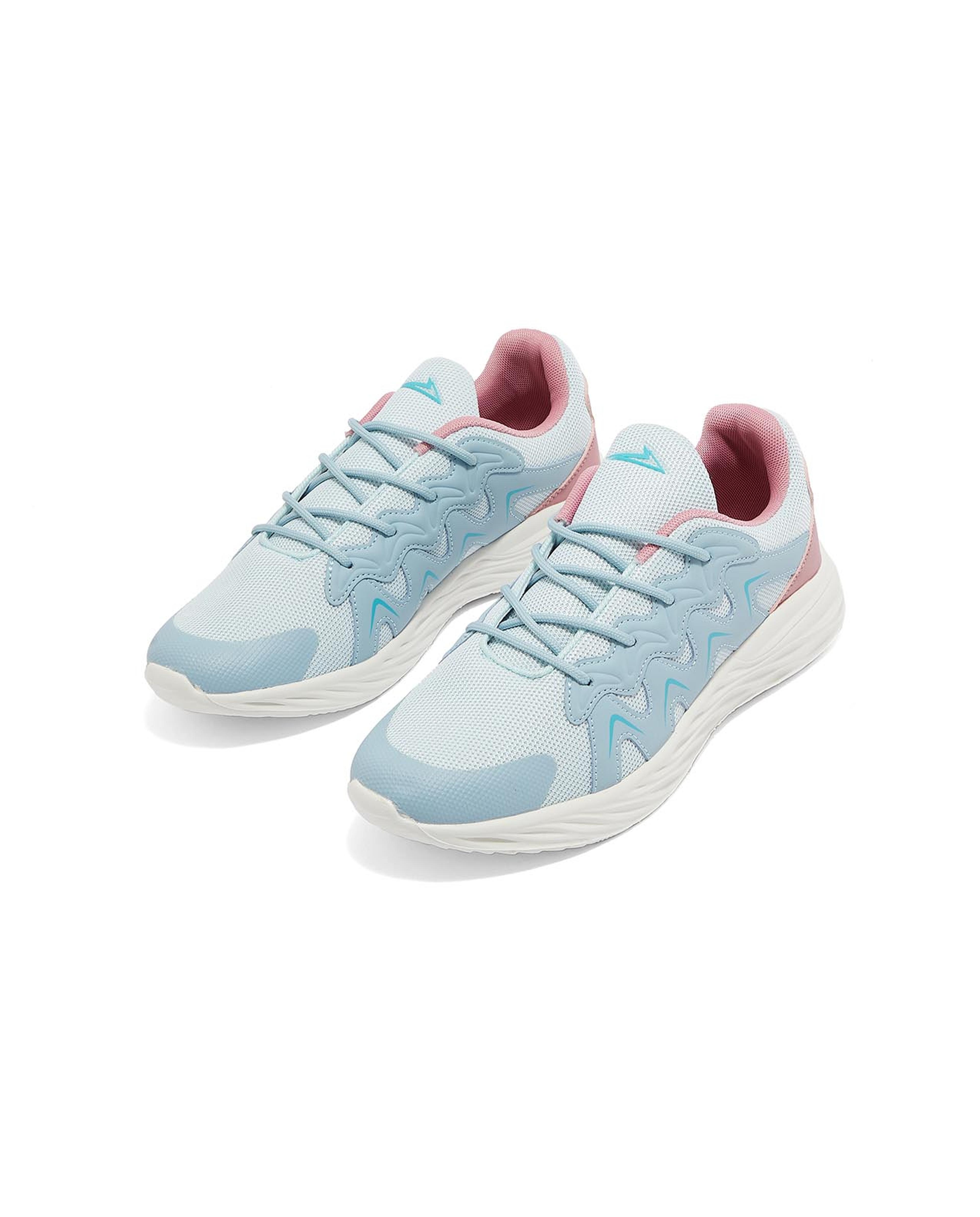 حذاء جري برباط وتفاصيل شبكية