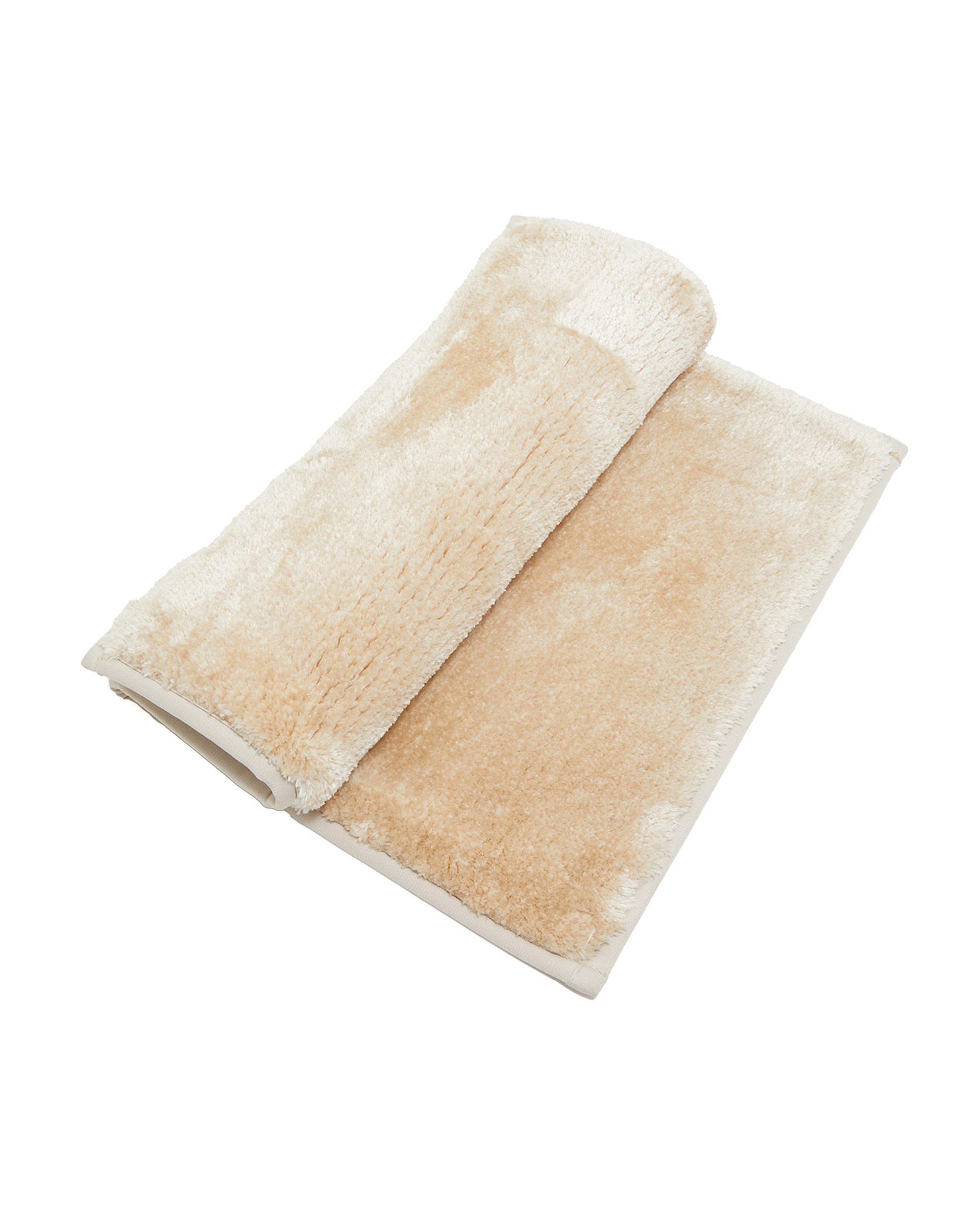 سجادة حمام سادة