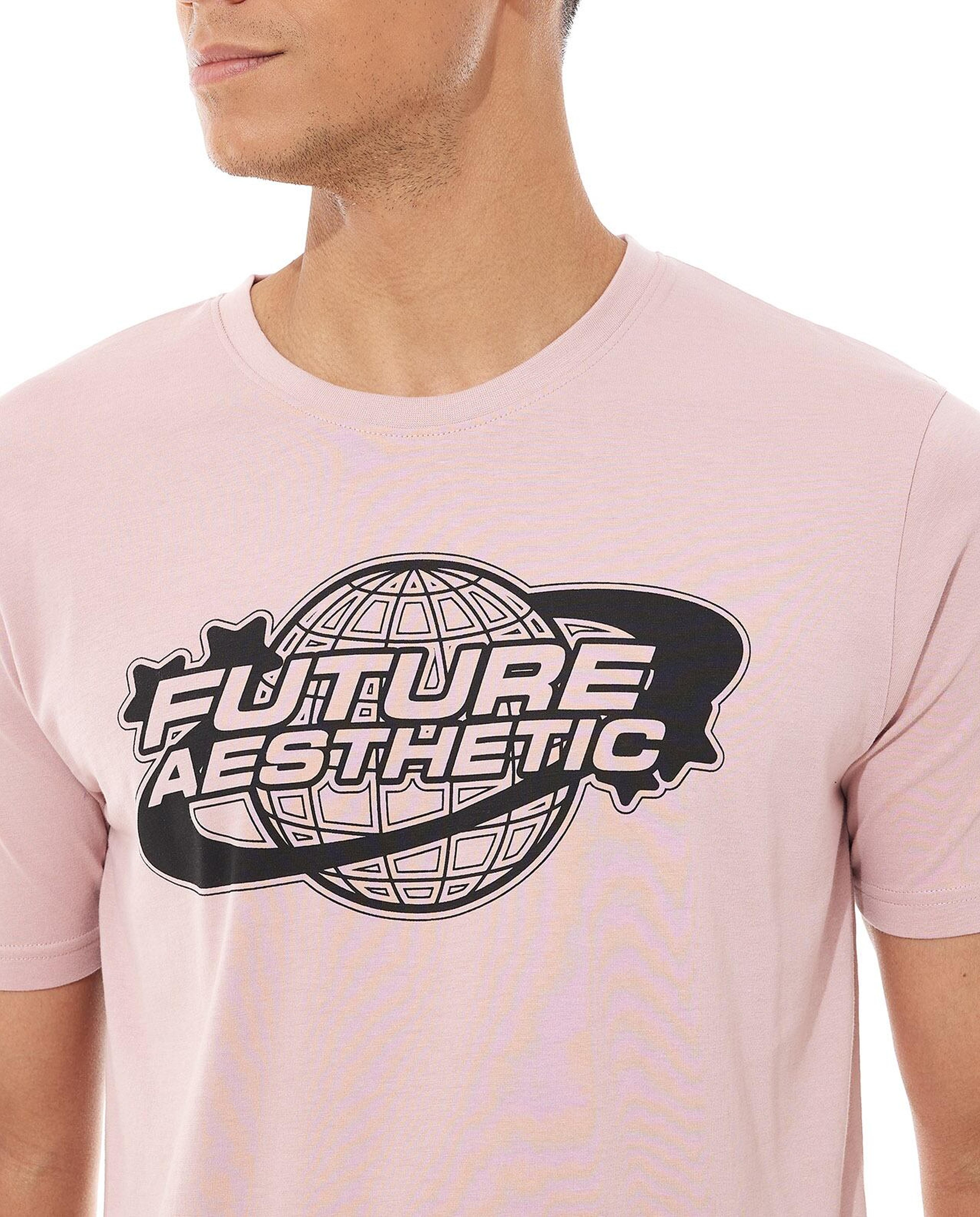 تيشيرت بولو بأكمام قصيرة ورقبة مستديرة وطبعة جرافيك