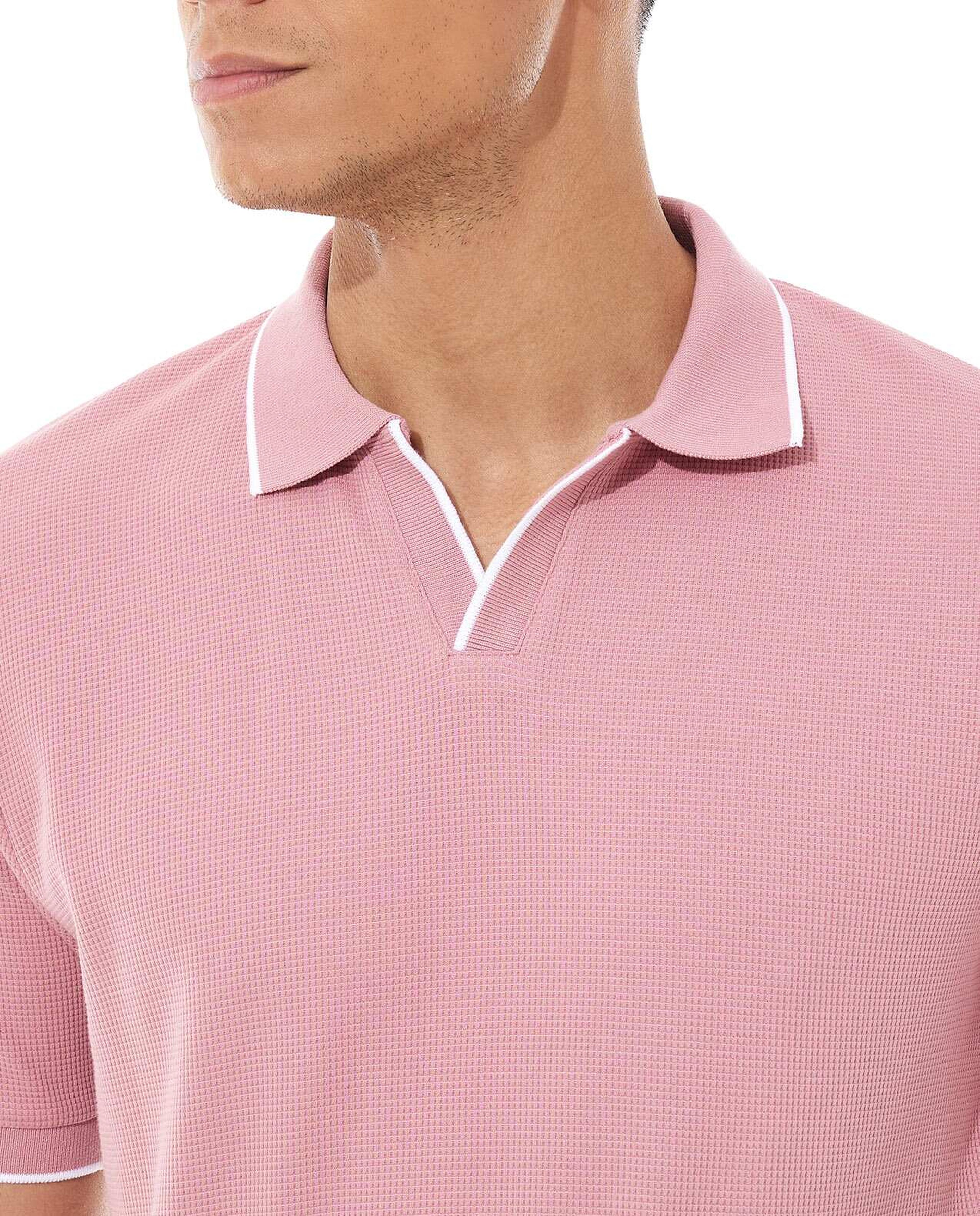 تيشيرت بولو سادة بأكمام قصيرة