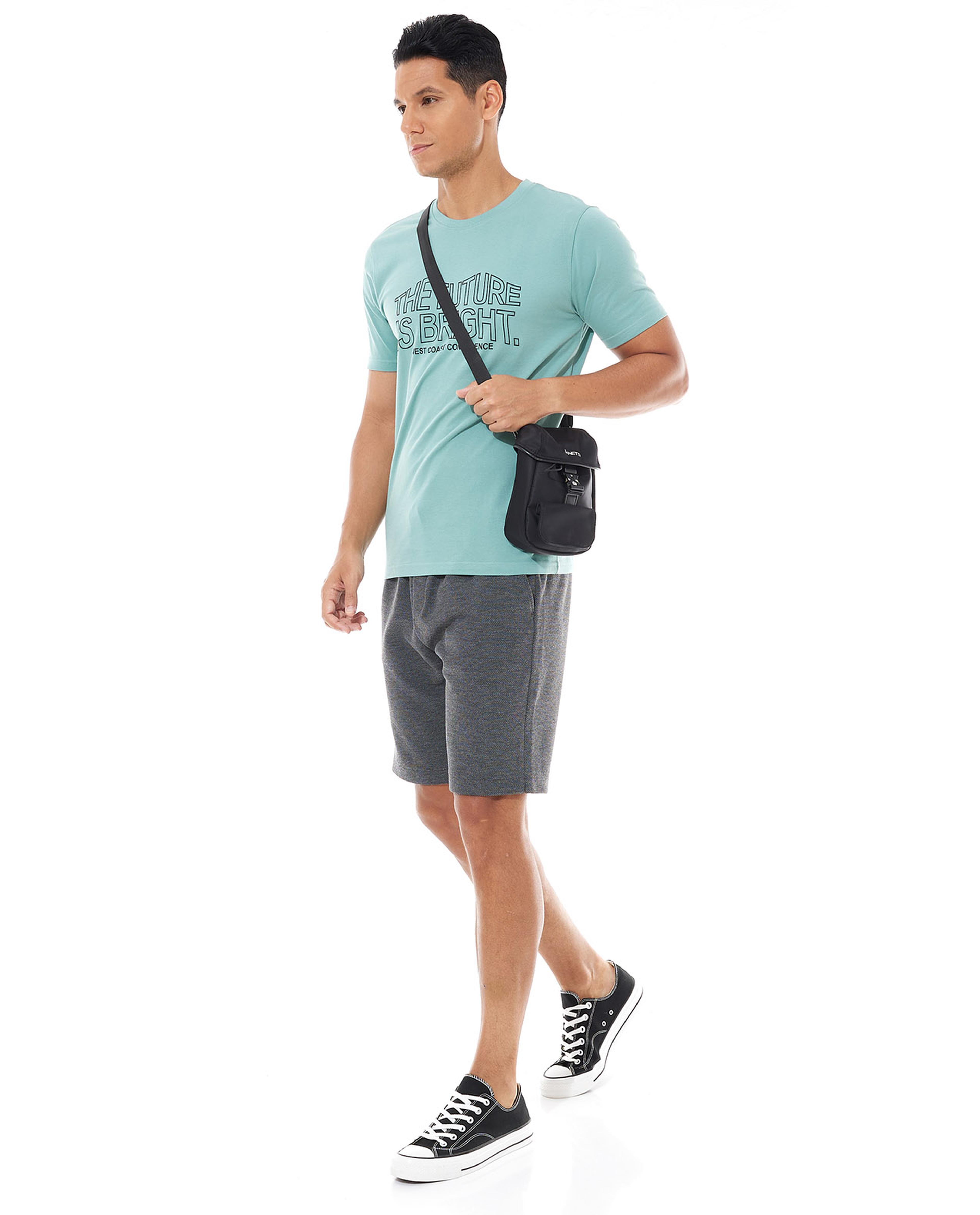 شورت سادة برباط على الخصر