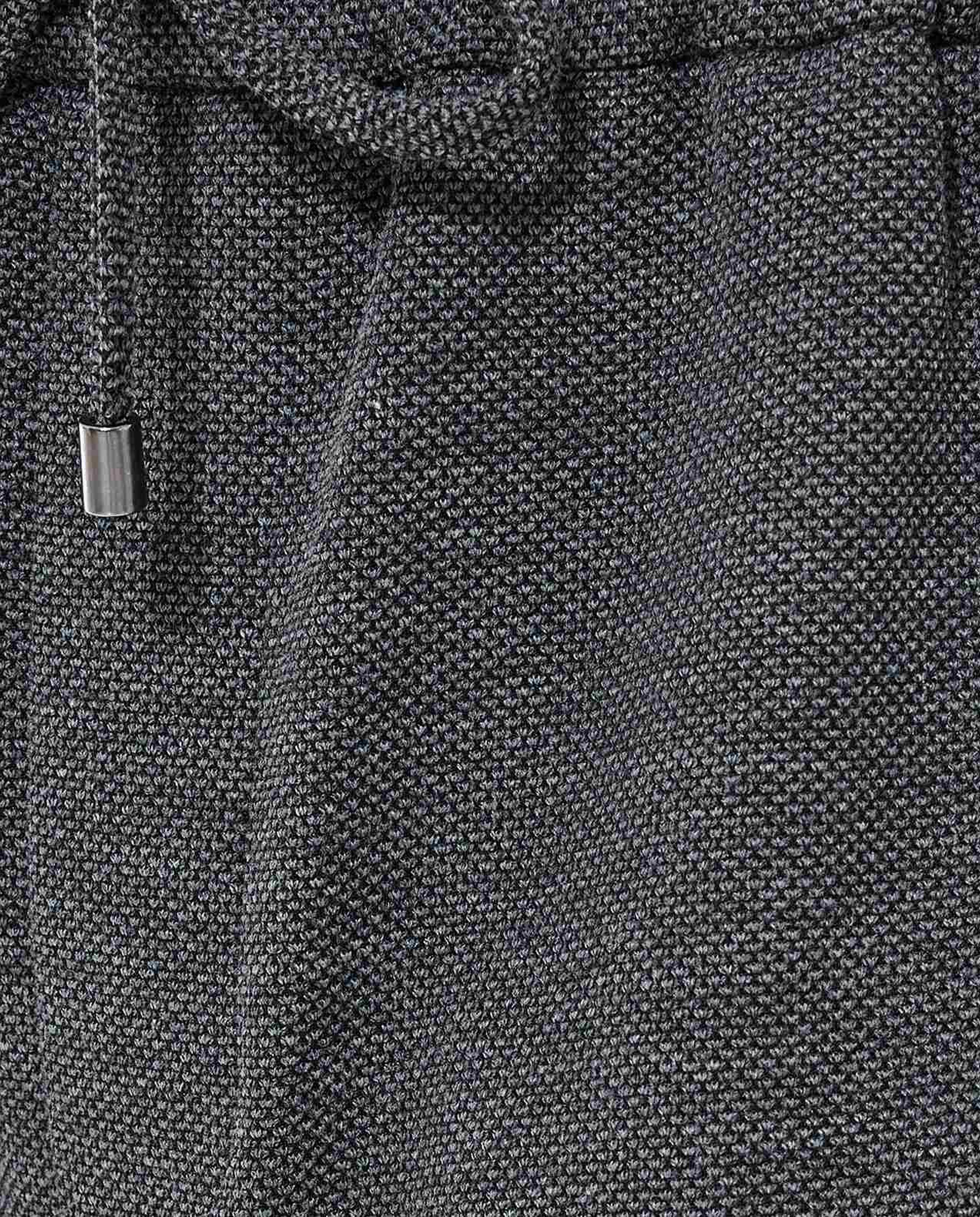 شورت سادة برباط على الخصر