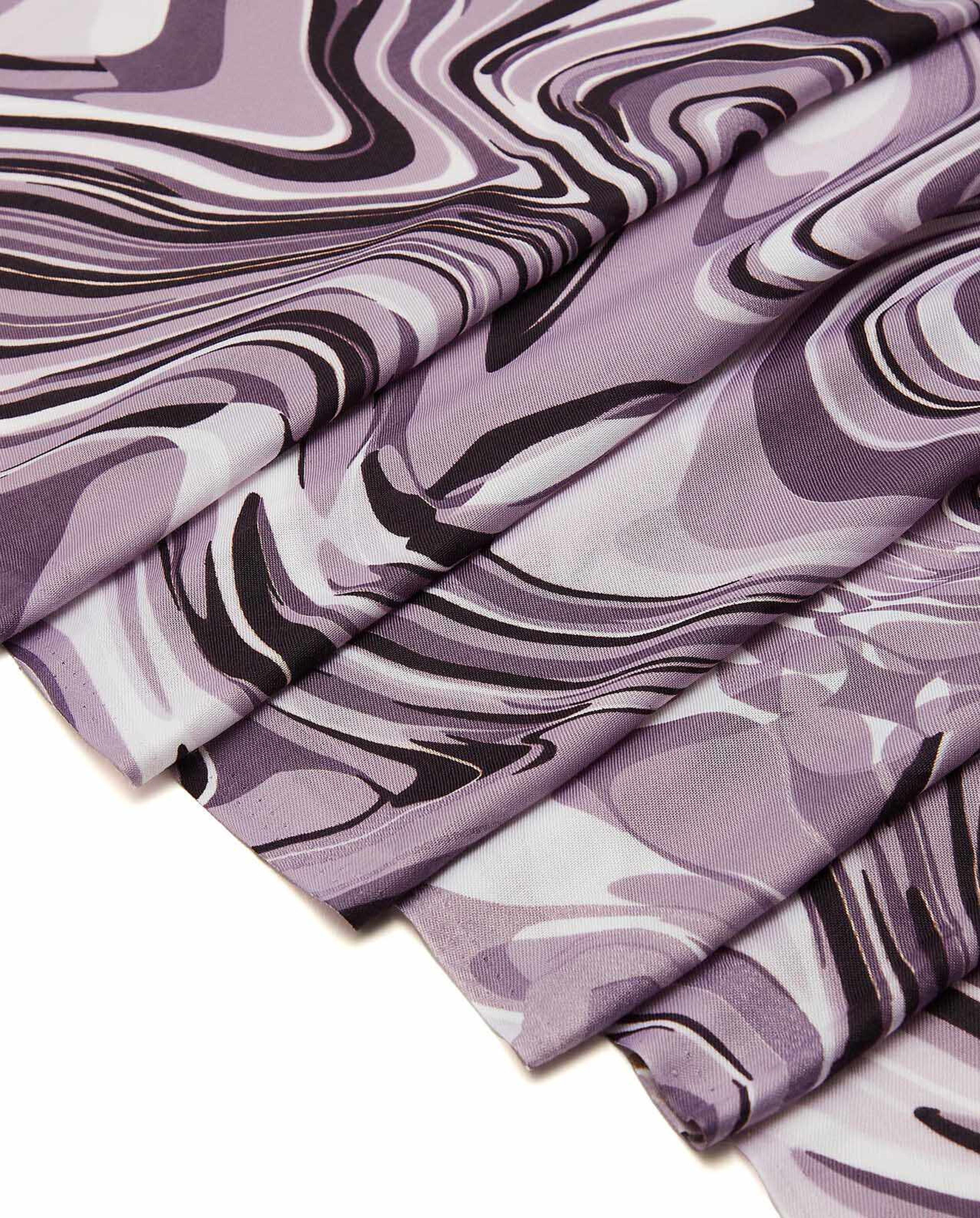 شال بطبعة رخامية بحواف بشراشيب