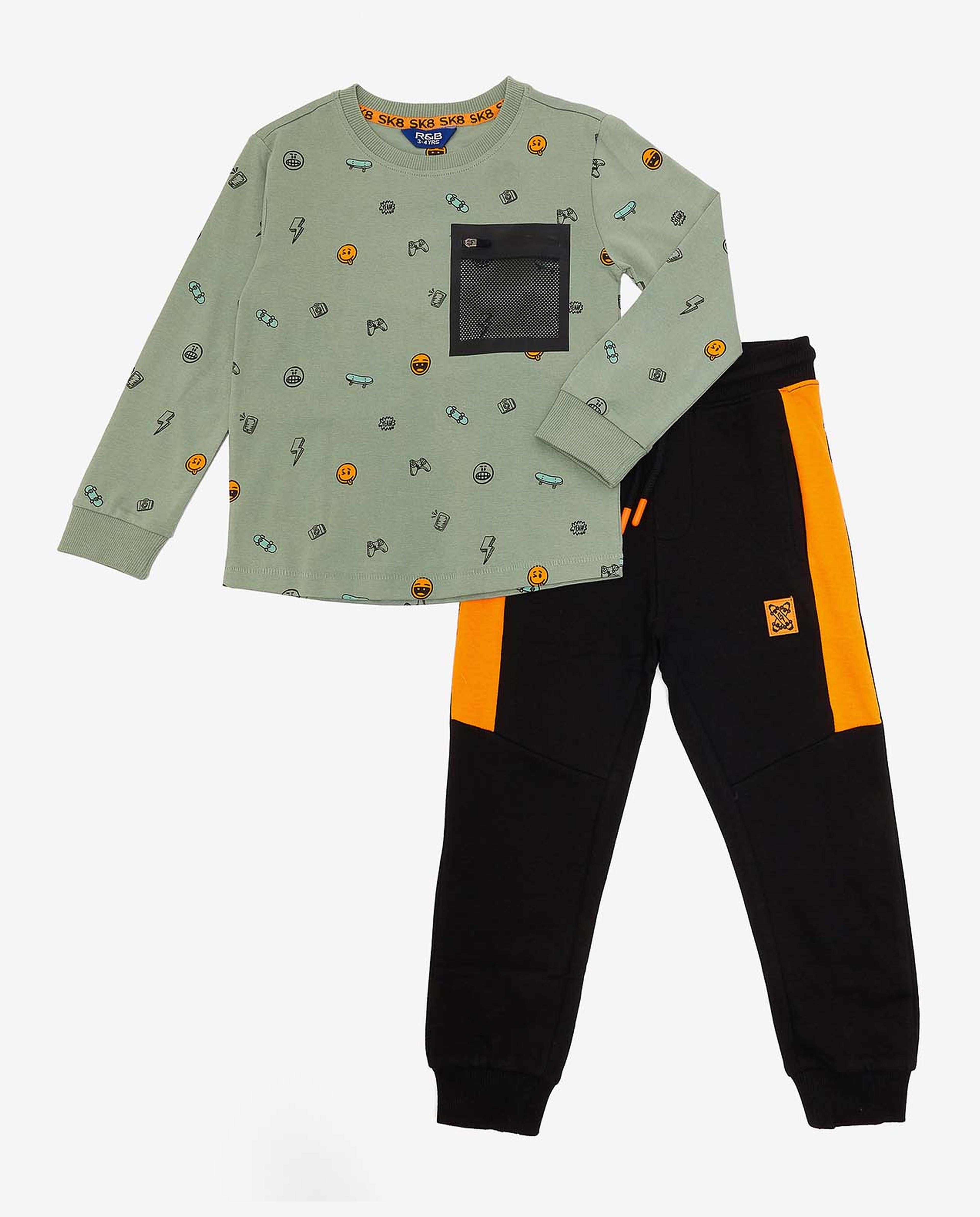 طقم ملابس بطبعة