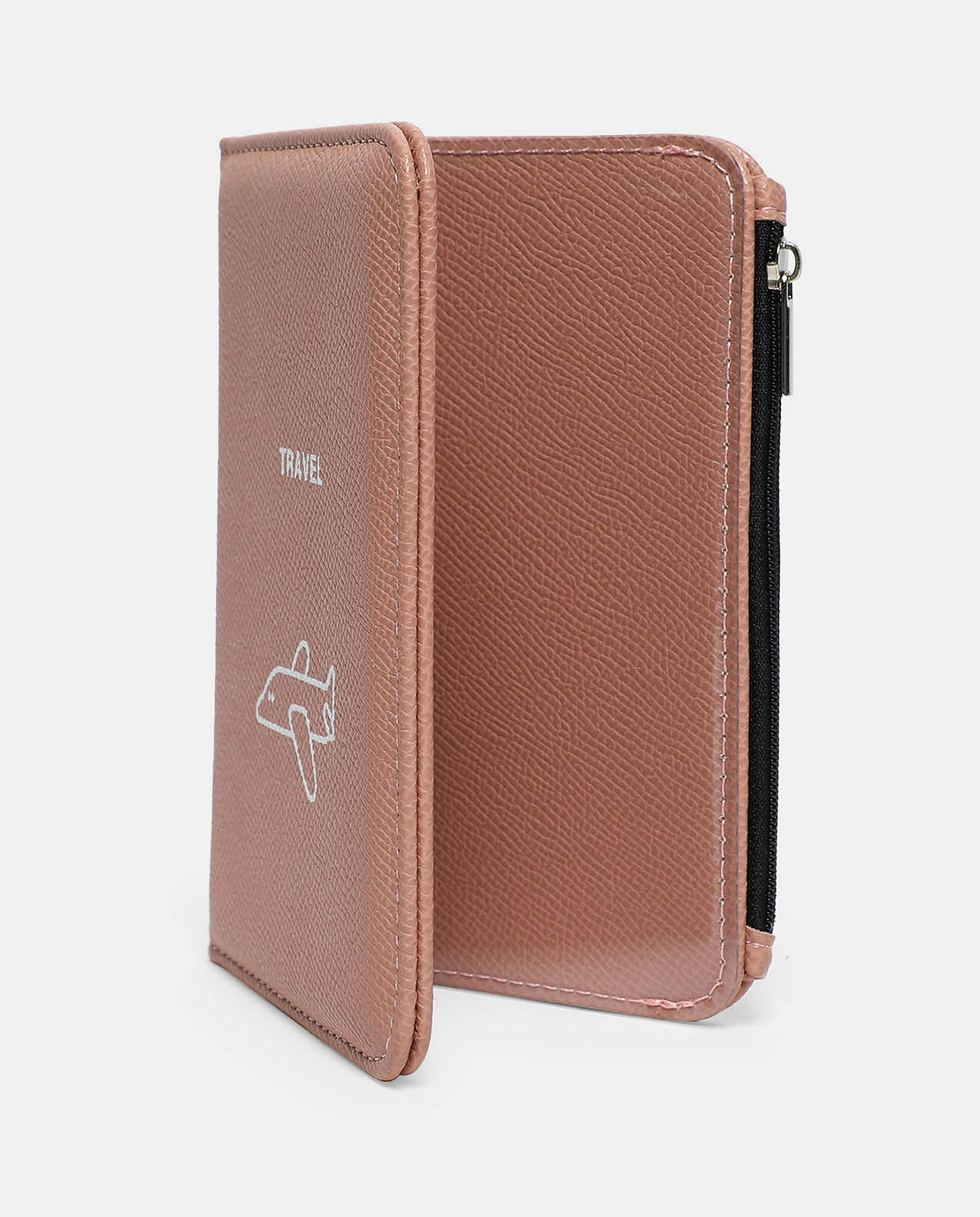 غلاف جواز السفر بطبعة