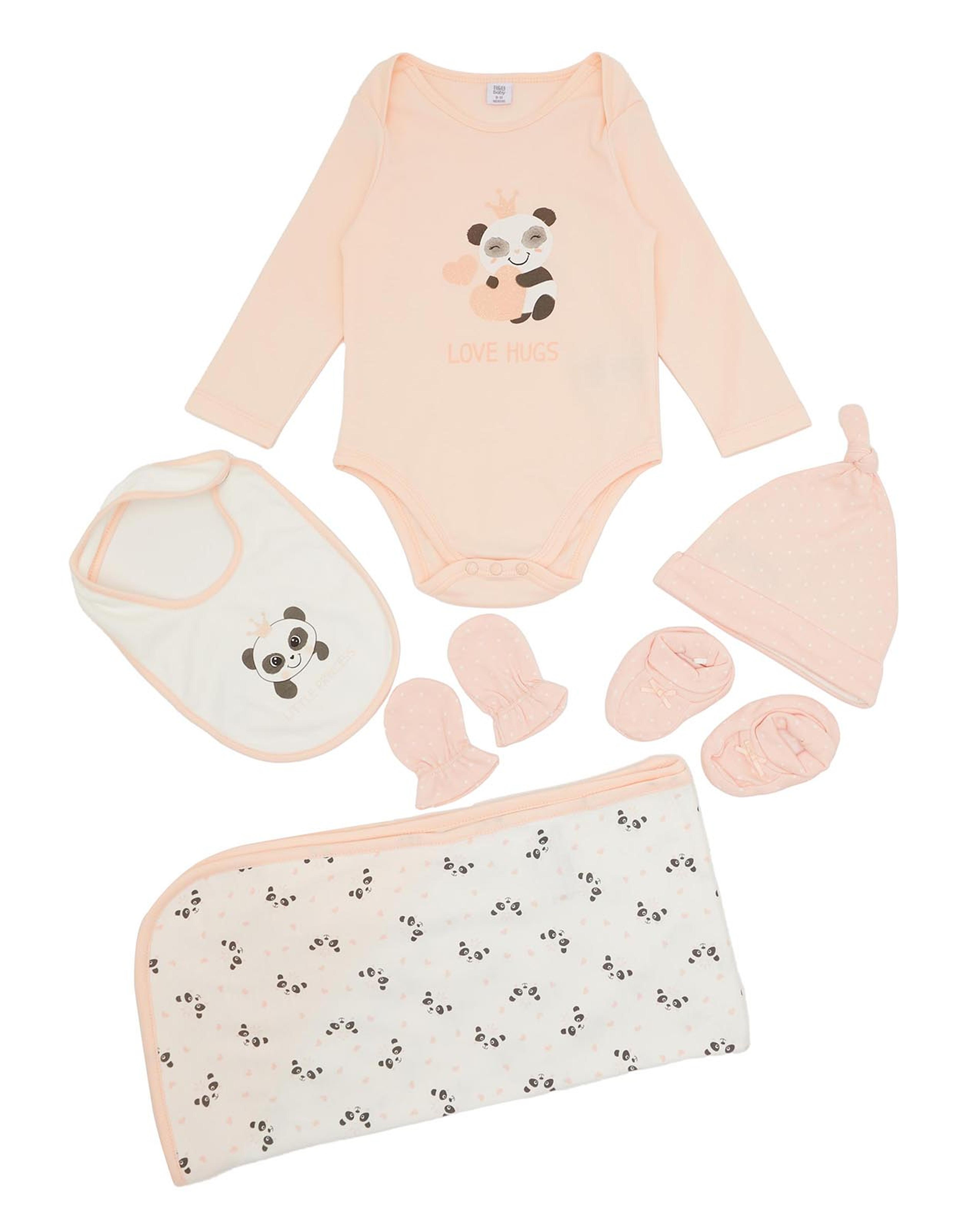 Newborn's 6-Piece Gift Set