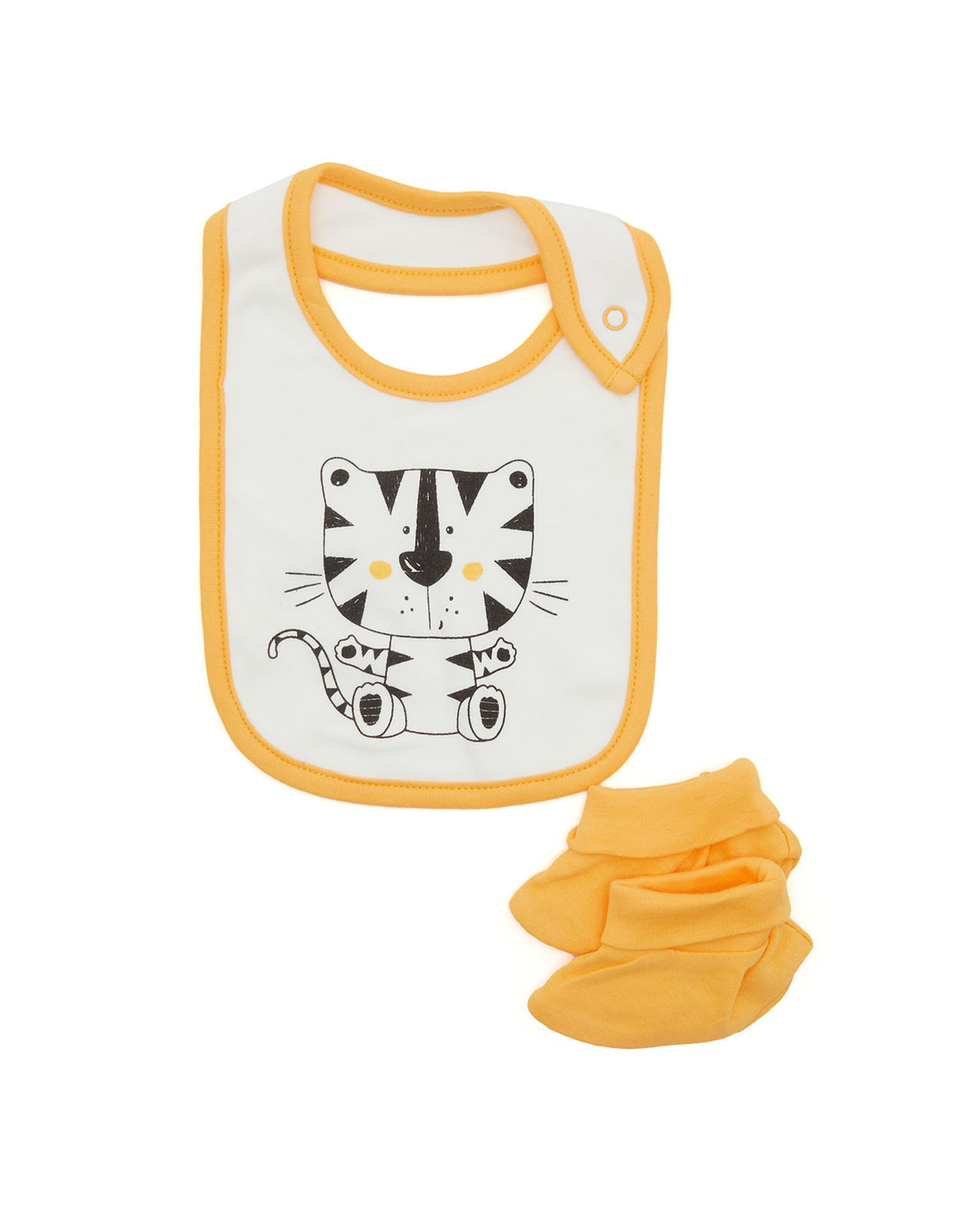 Printed Bib and Solid Booties Set