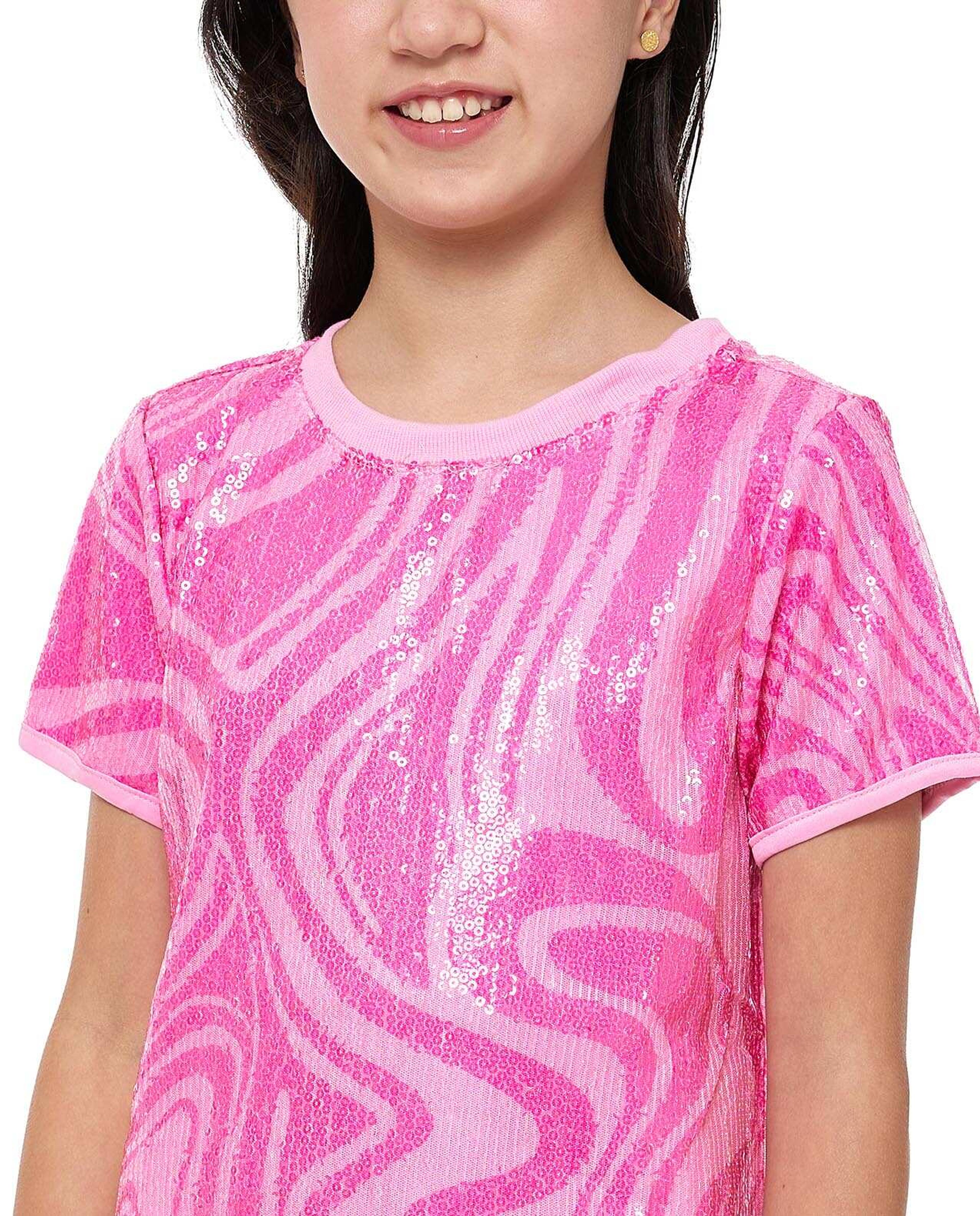 Sequined Dress with Crew Neck and Short Sleeves