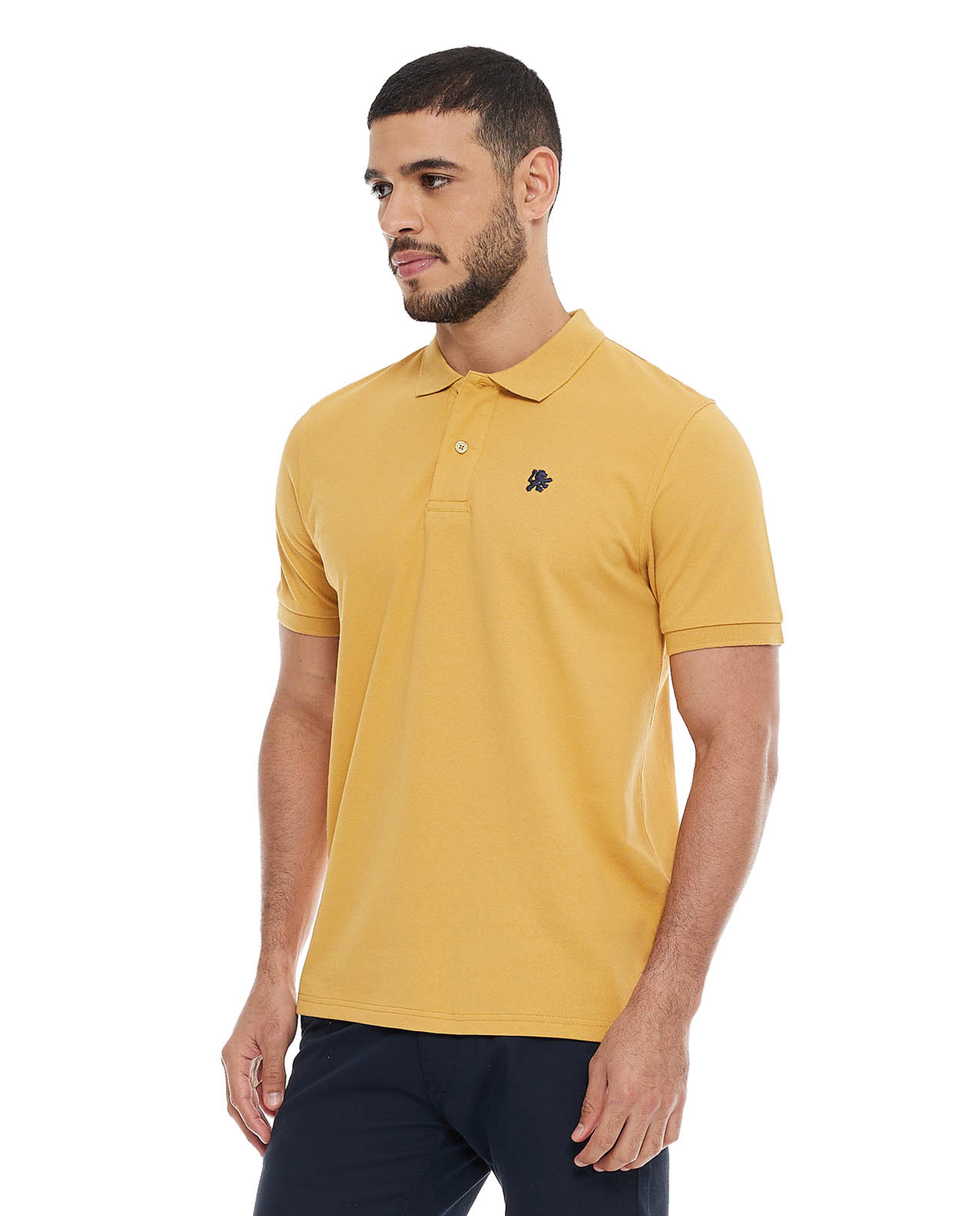 تيشيرت بولو بأكمام قصيرة مطرز