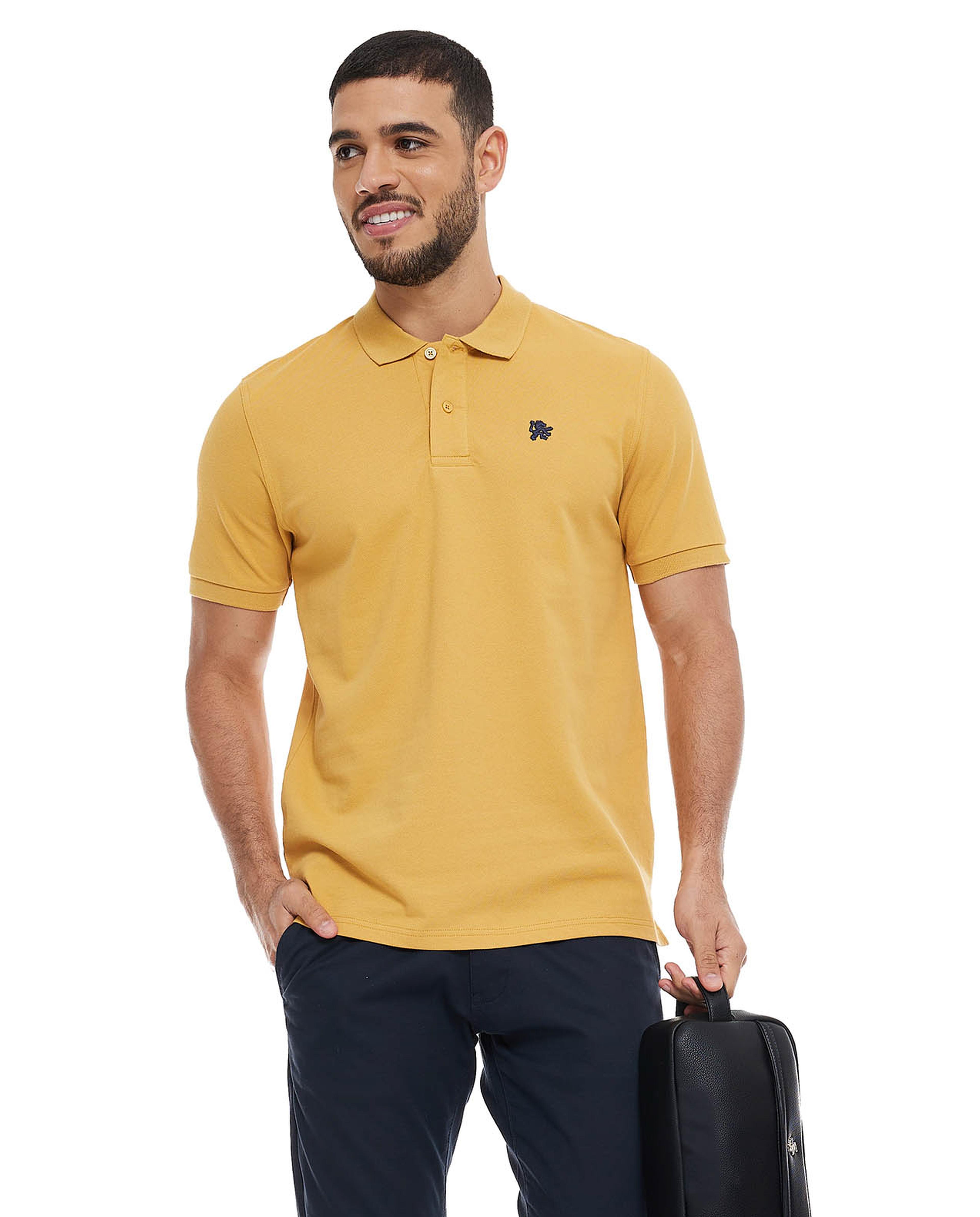 تيشيرت بولو بأكمام قصيرة مطرز