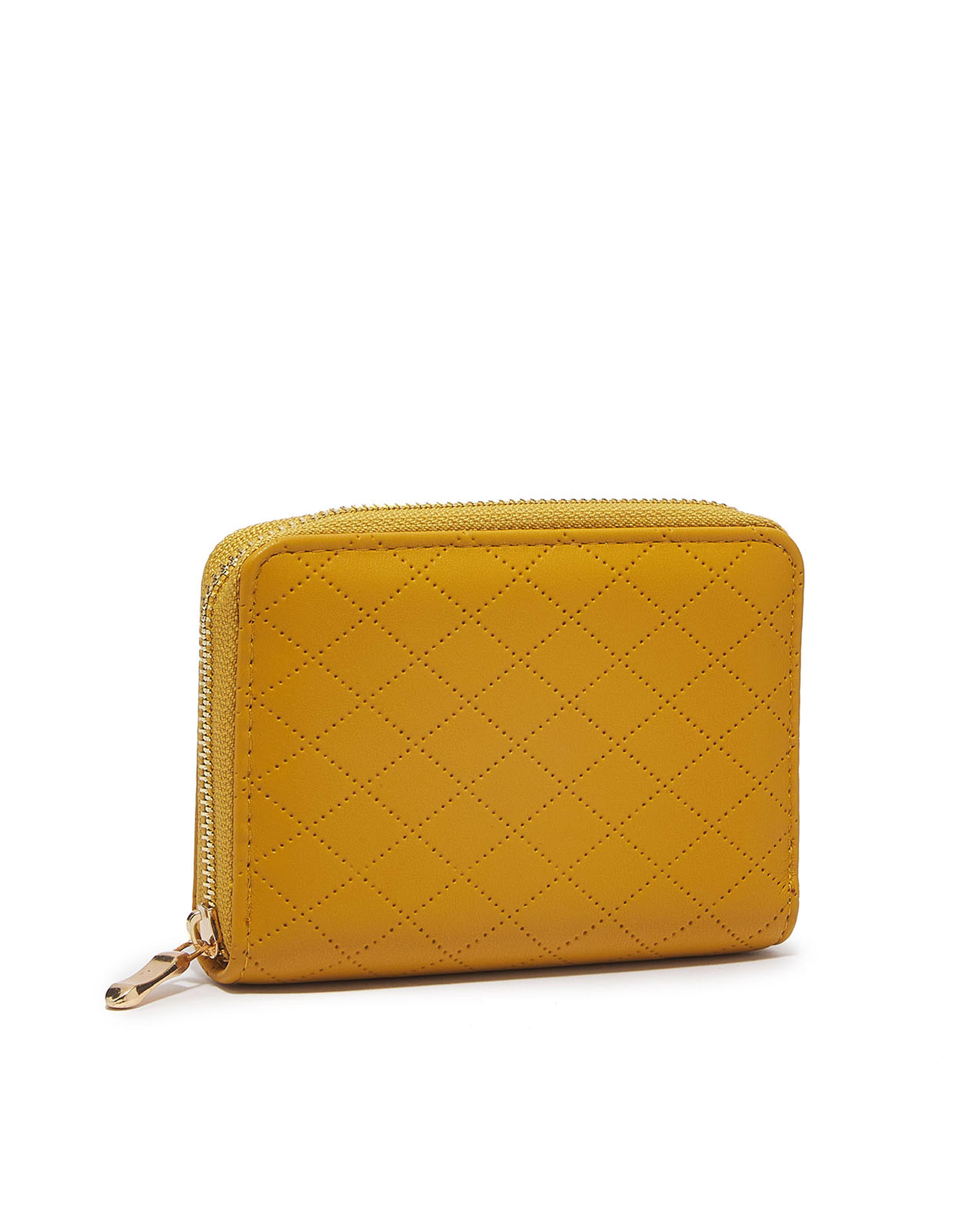 محفظة منقوشة بسحاب