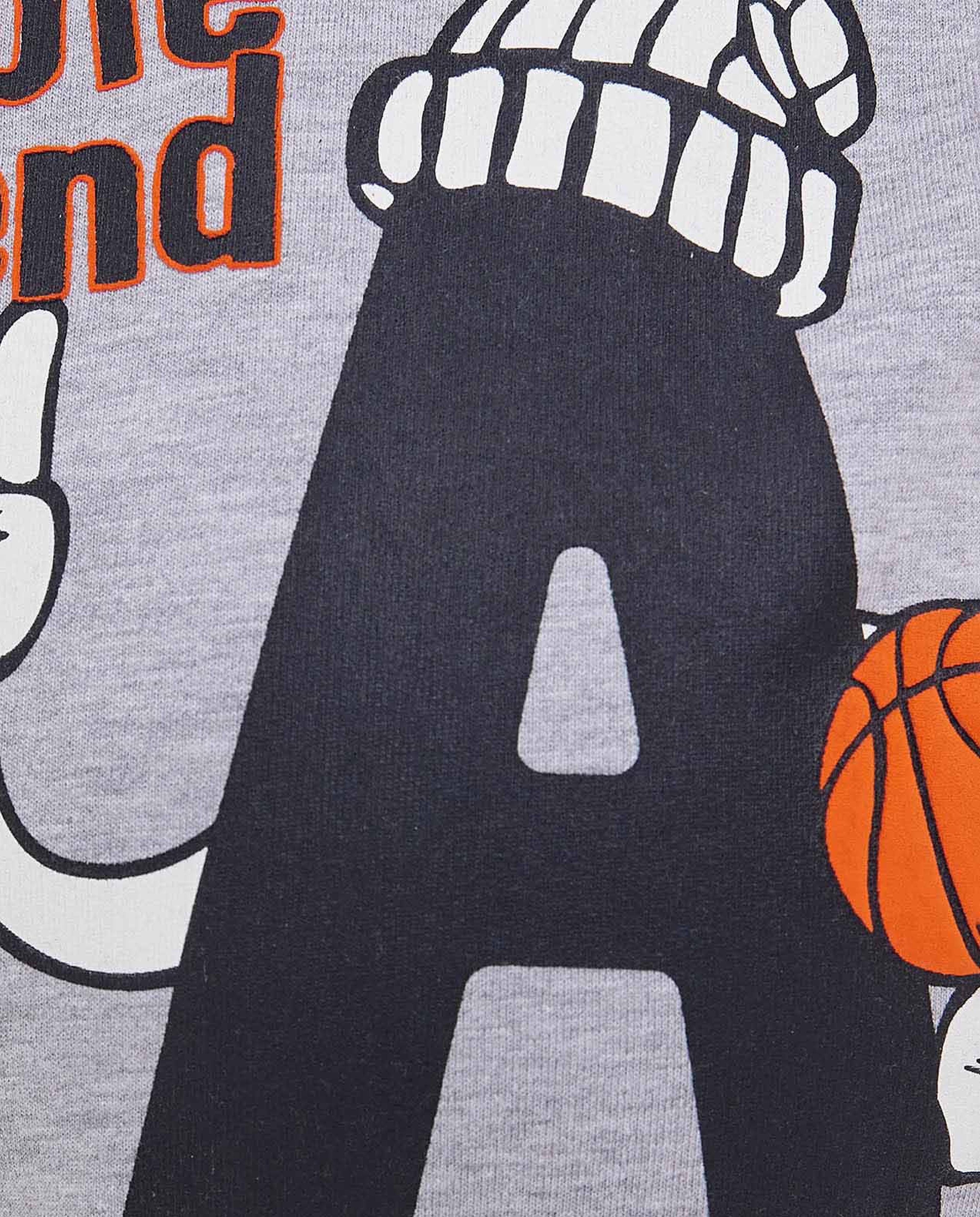 سويتشيرت بطبعة بياقة دائرية بأكمام طويلة