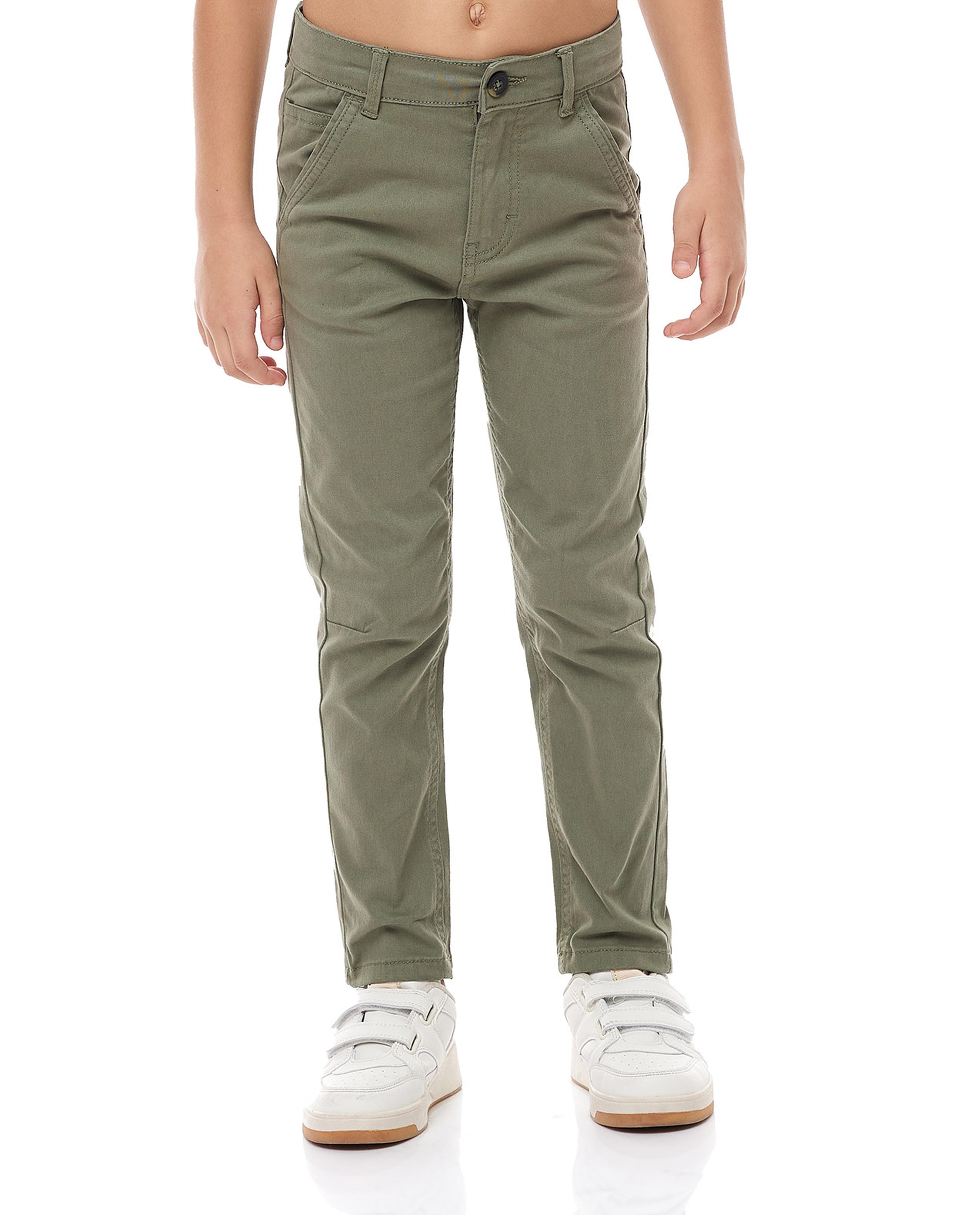 بنطال ضيق سادة بأزرار