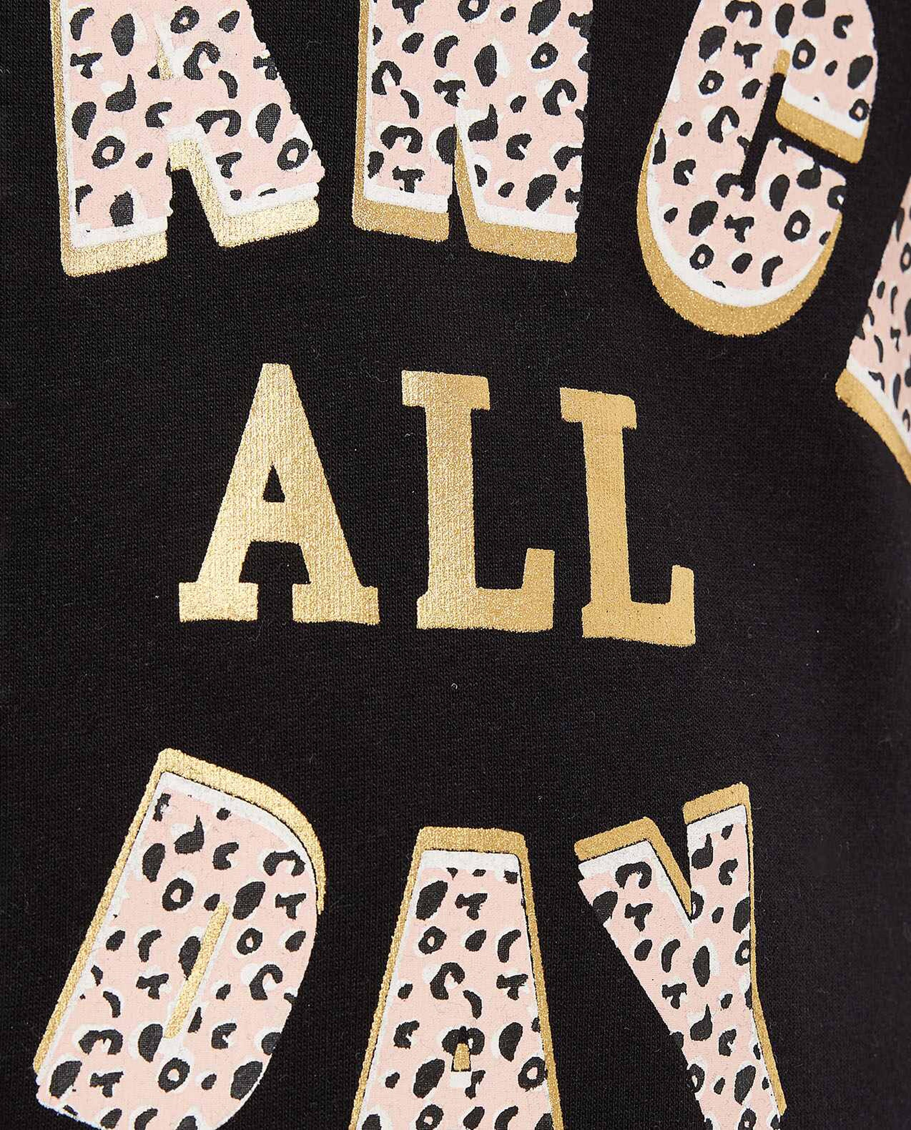 سويتشيرت بياقة دائرية وأكمام طويلة بطبعة